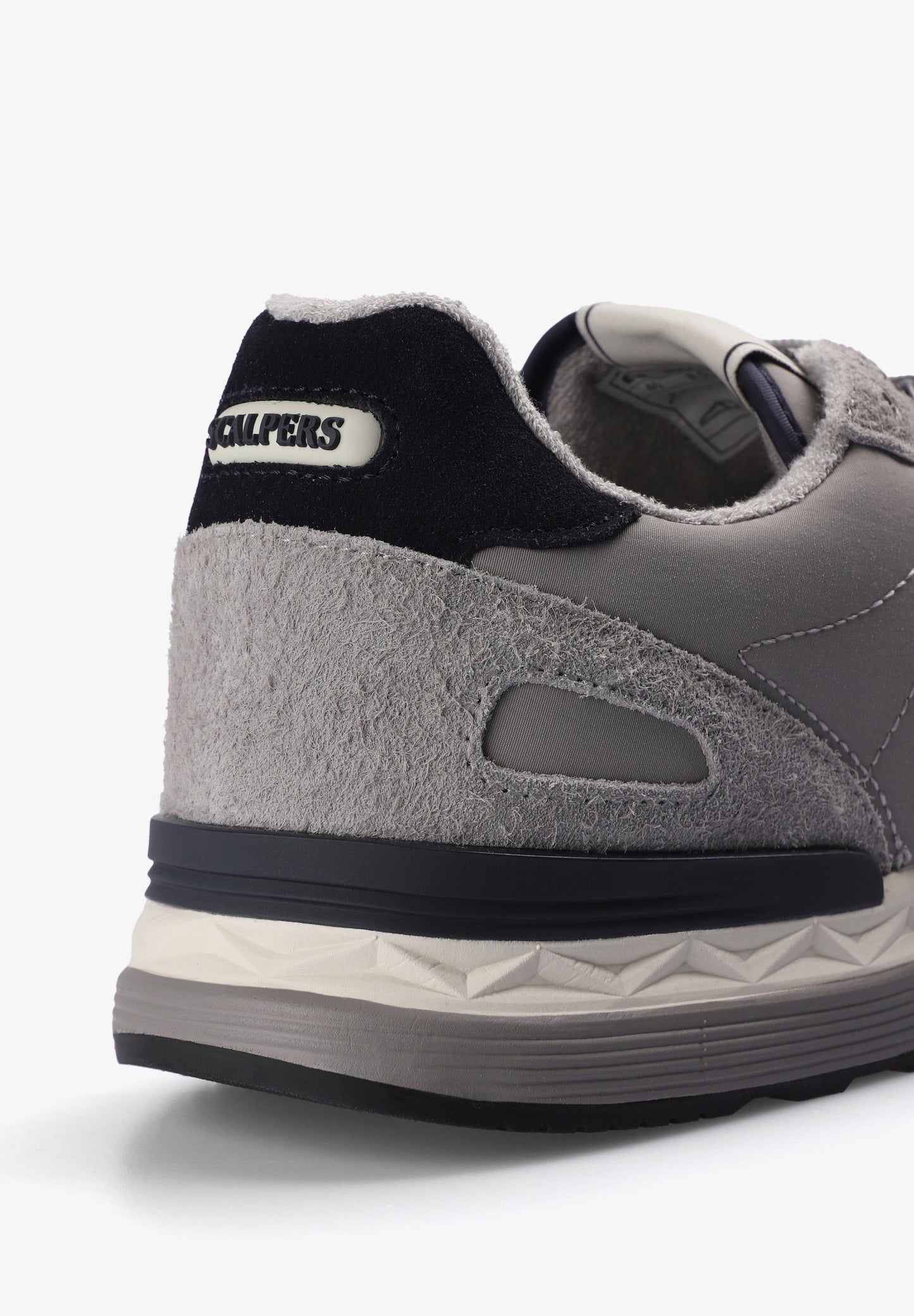 SNEAKERS CALAVERA ANTE - Scalpers