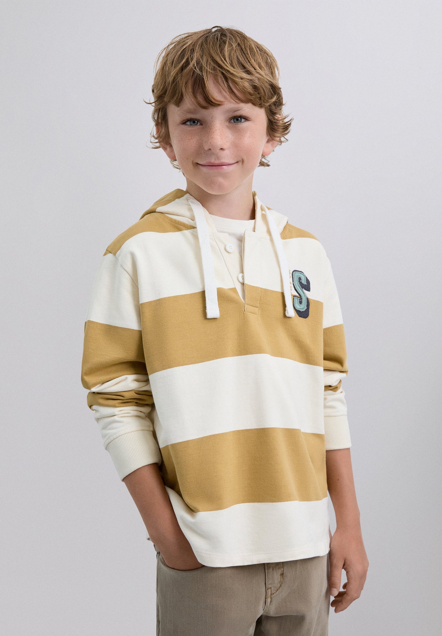 POLERÓN RAYAS CAPUCHA CALAVERA