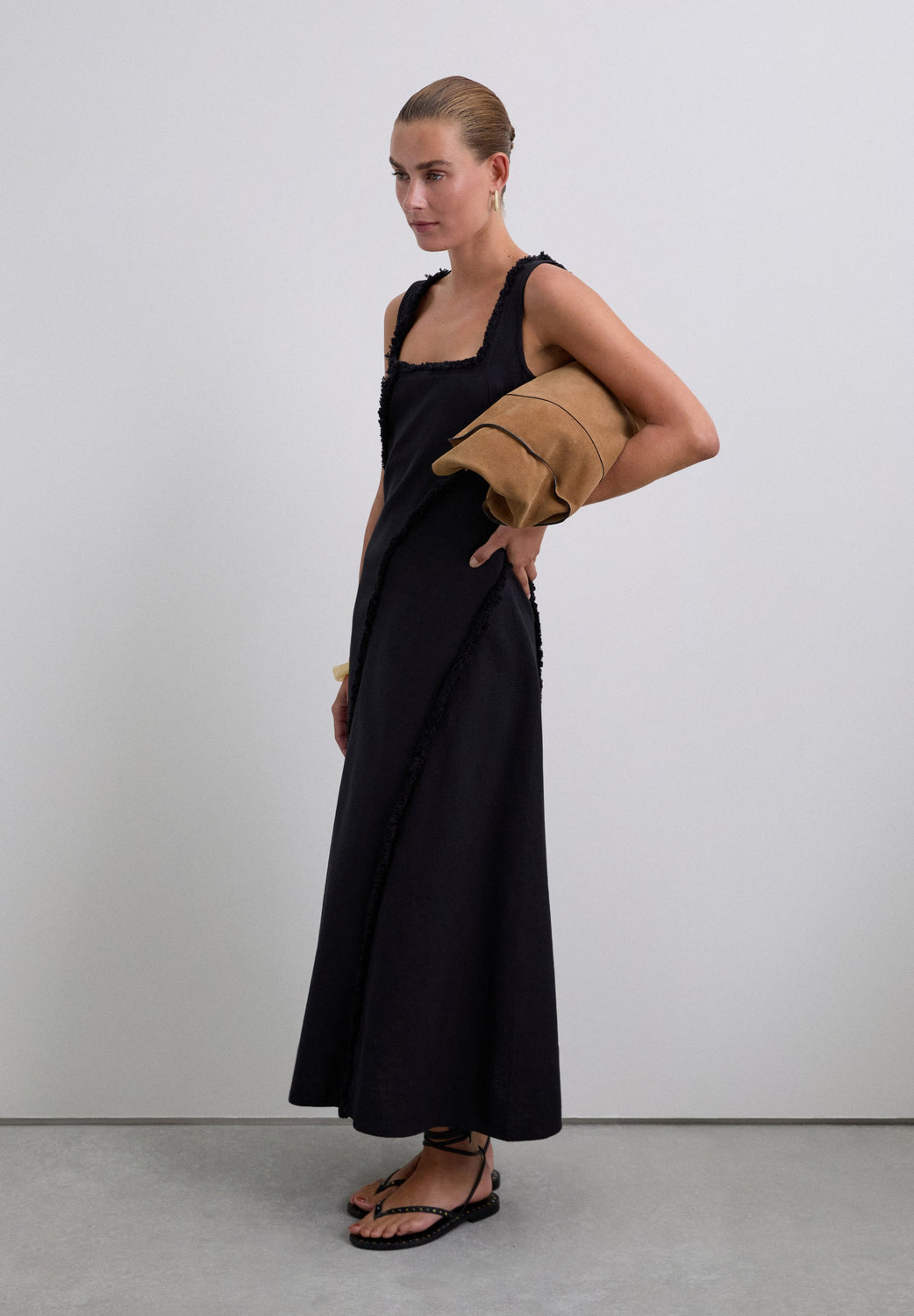 VESTIDO FLECOS DESPUNTADOS - Scalpers