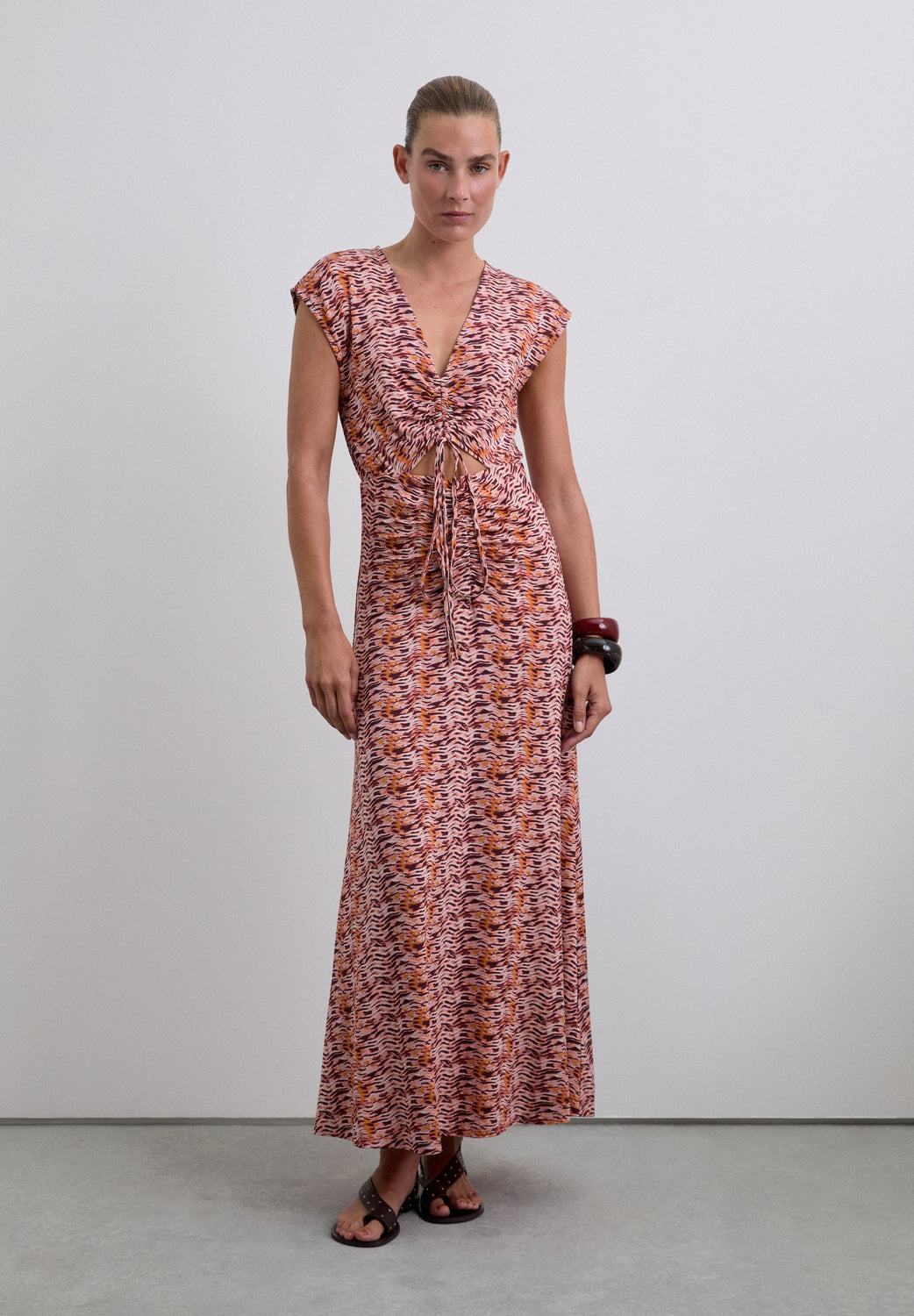 VESTIDO ESTAMPADO CUT OUT - Scalpers