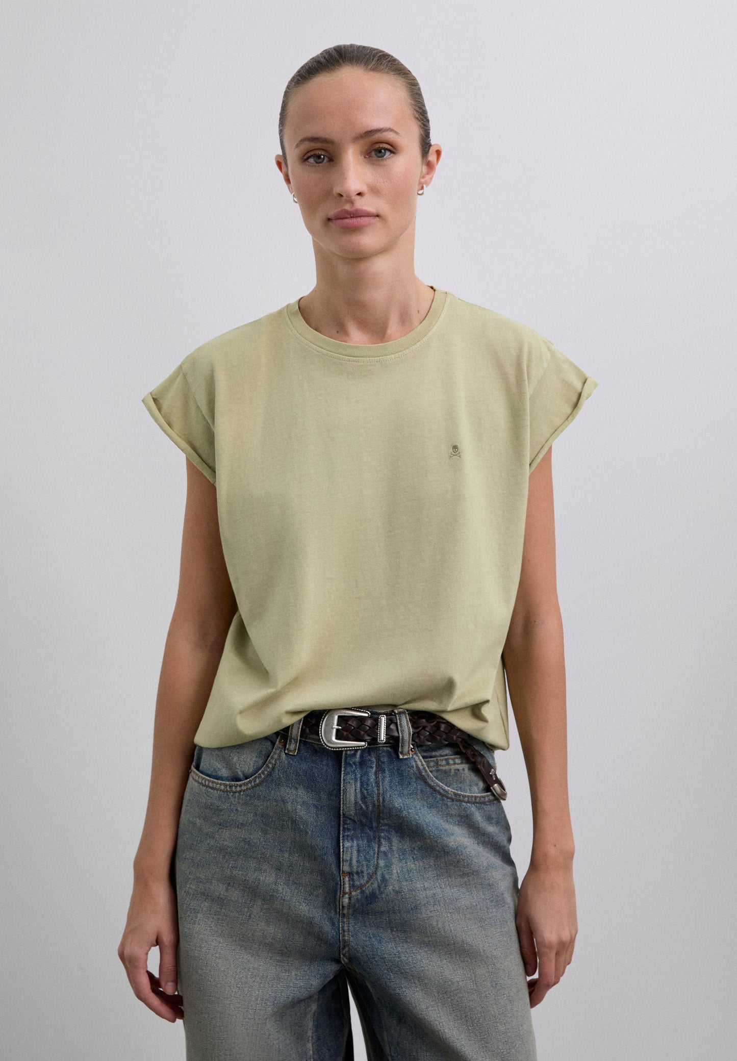 CAMISETA BÁSICA CALAVERA - Scalpers