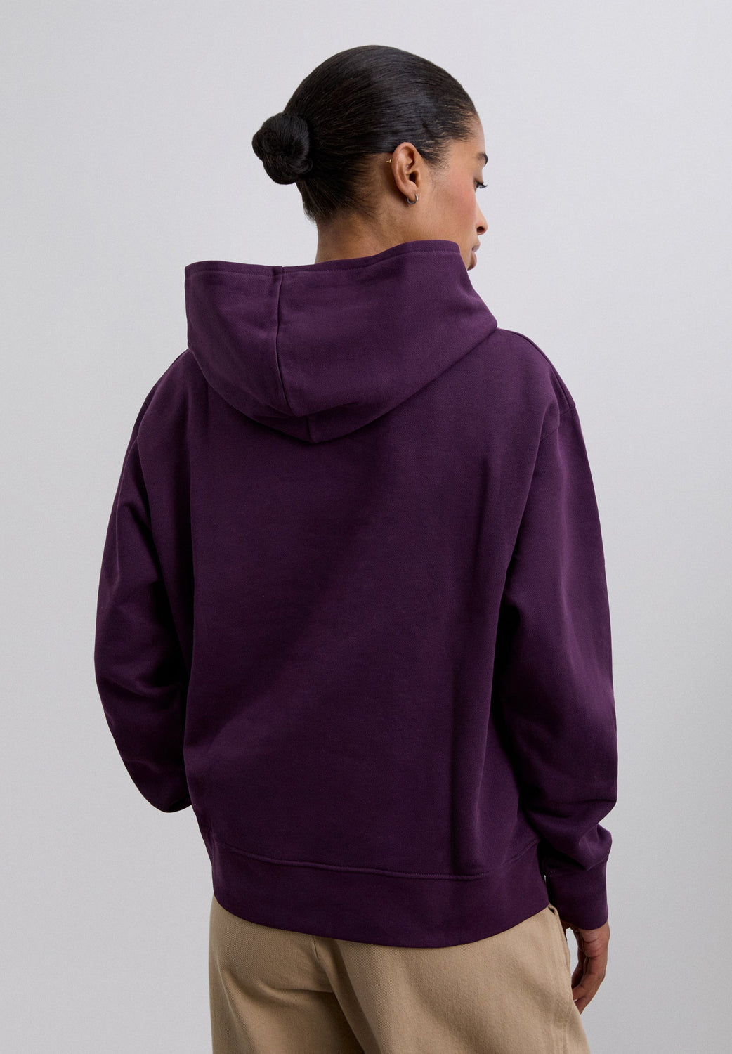 SUDADERA BÁSICA CALAVERA CAPUCHA - Scalpers