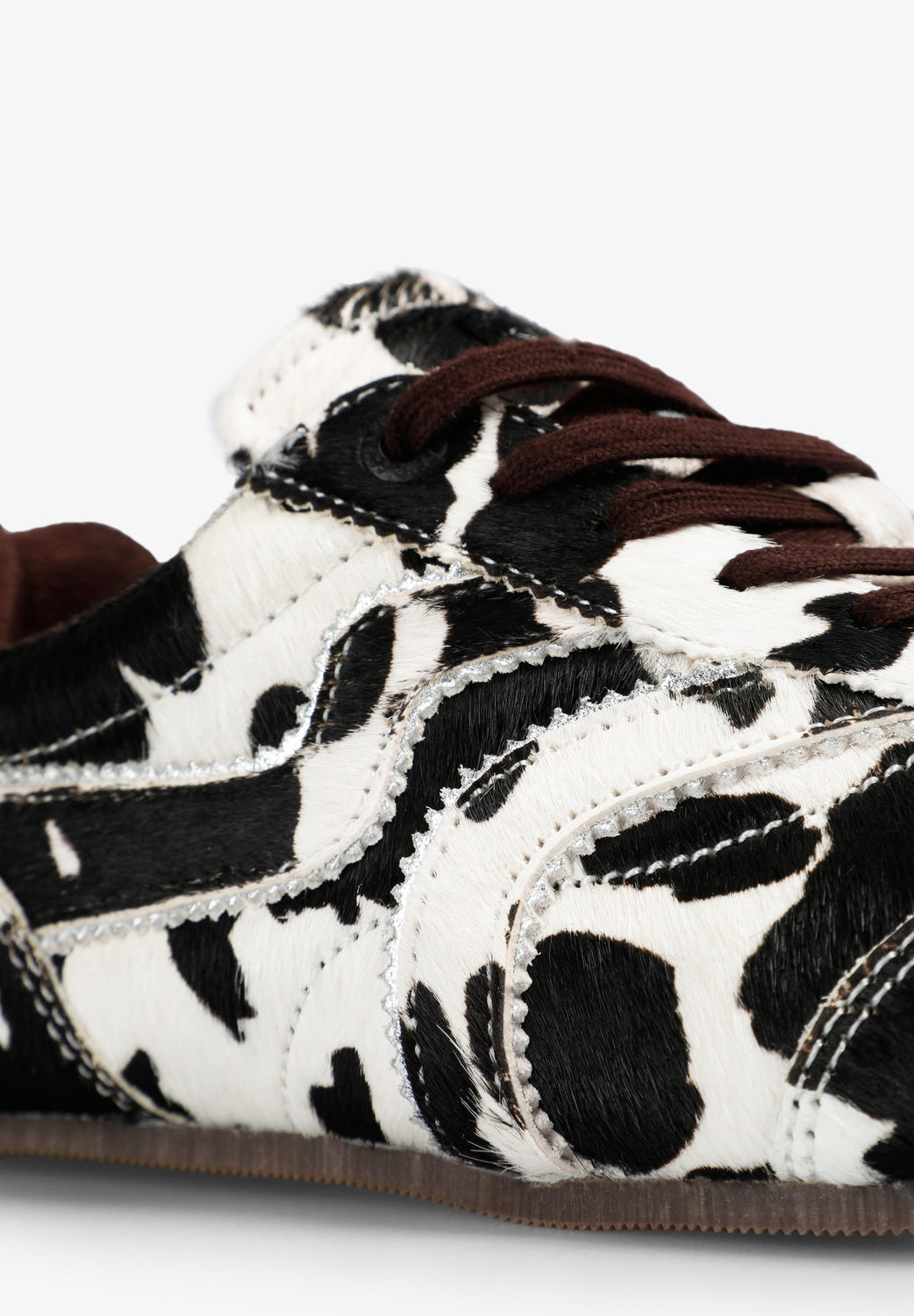 SNEAKERS PELO - Scalpers