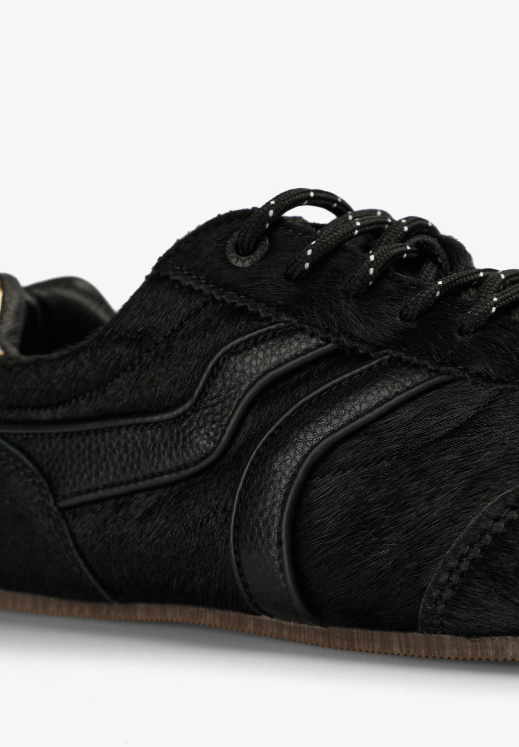 SNEAKERS PELO - Scalpers