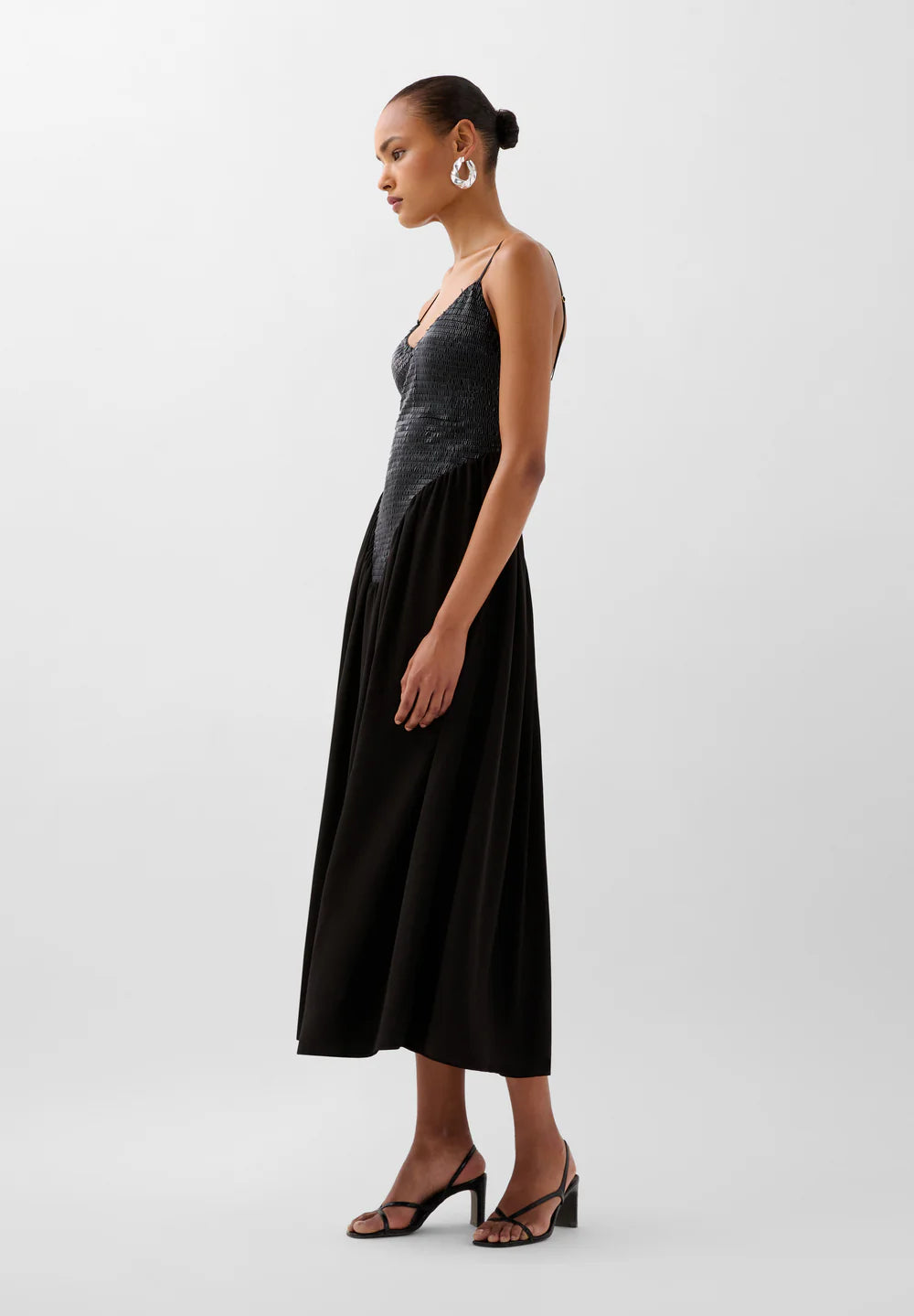 VESTIDO CORPIÑO LENTEJUELAS