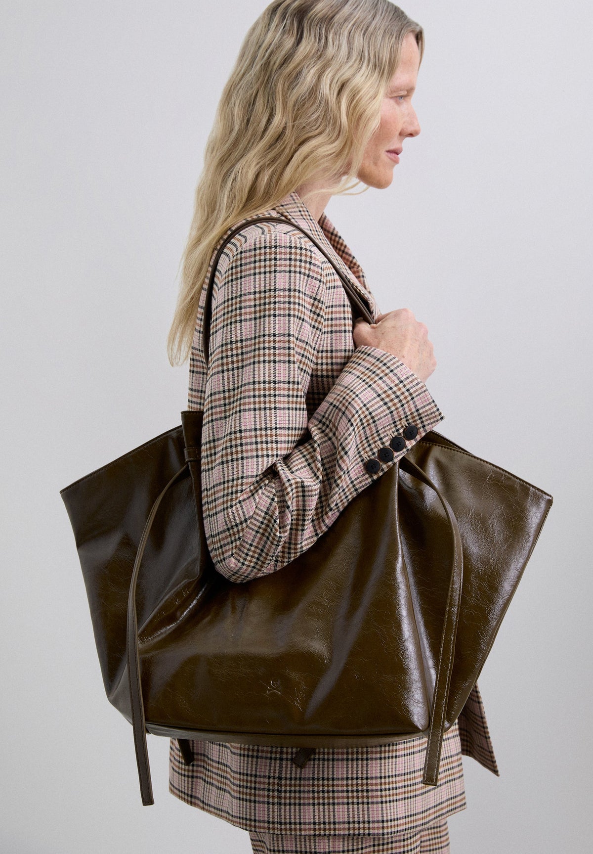 BOLSO SHOPPER TIRAS
