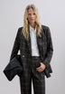 BLAZER CUADROS DOBLE BOTÓN