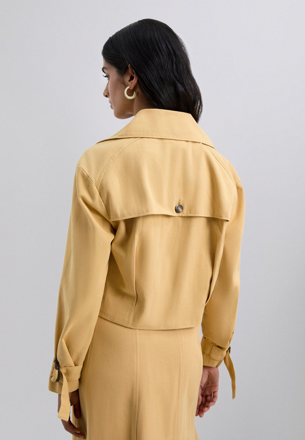 CHAQUETA LIGERA CROPPED - Scalpers