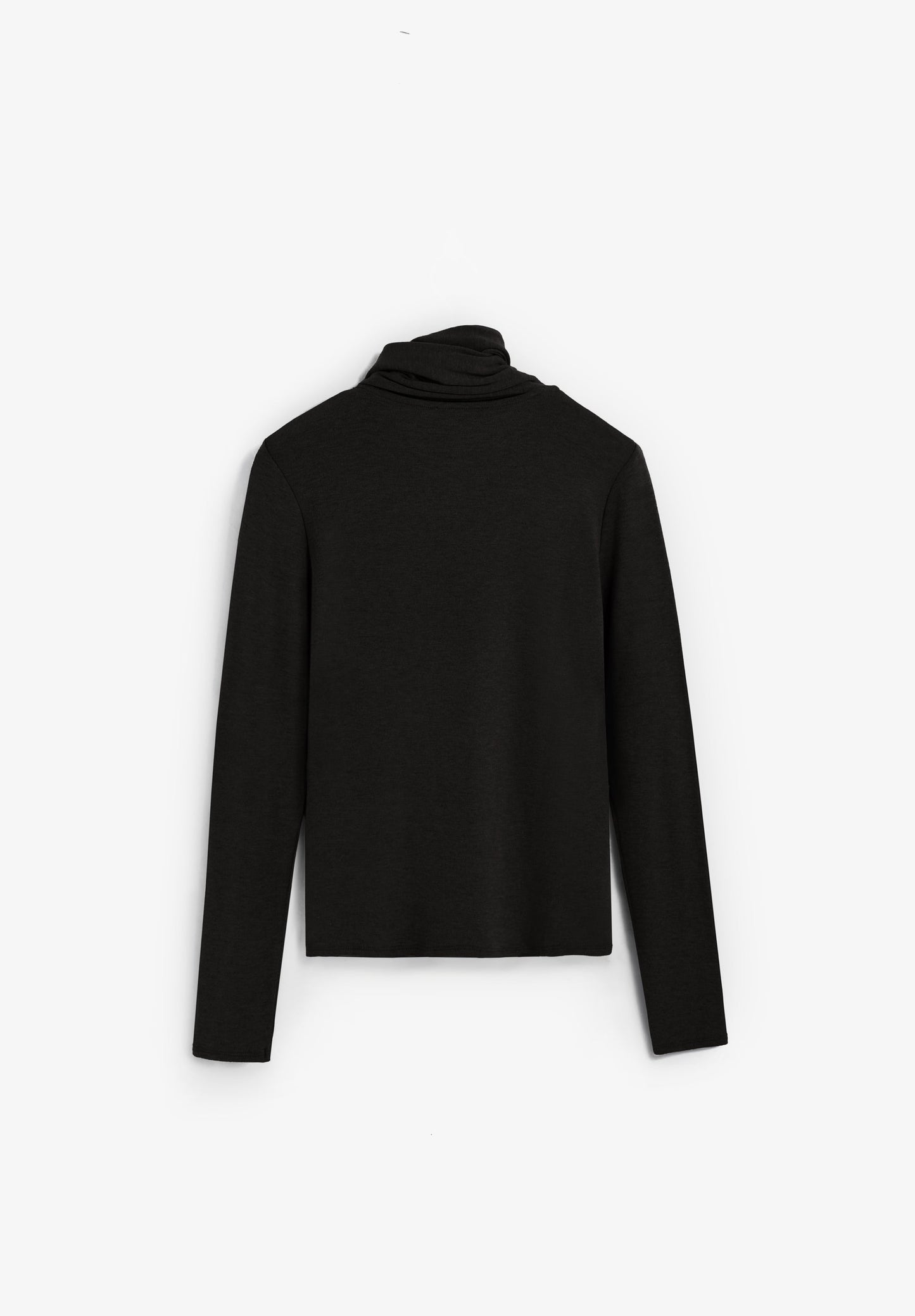 CAMISETA CUELLO VUELTO CON LAZADA - Scalpers