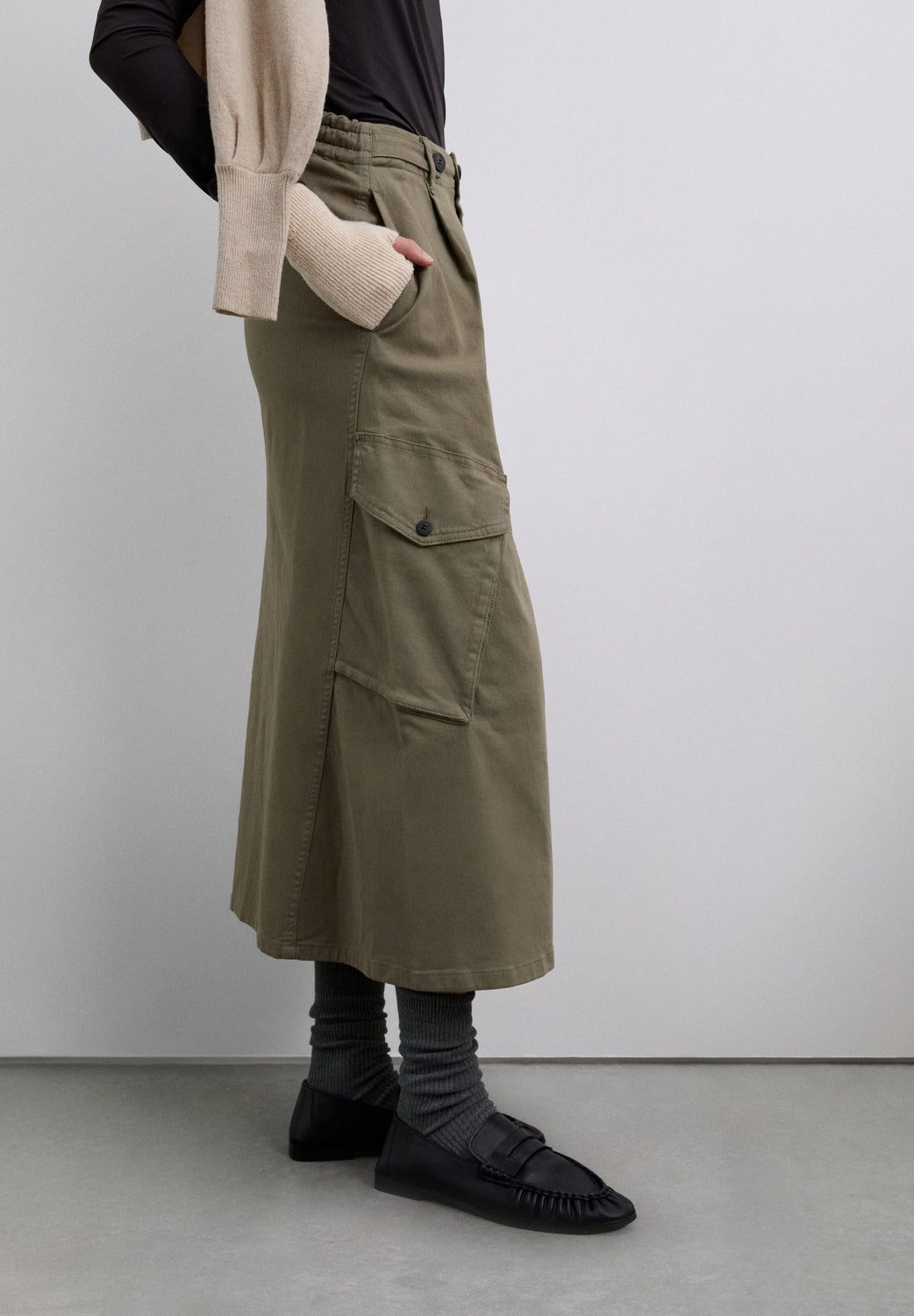 FALDA MIDI CARGO BOLSILLOS - Scalpers