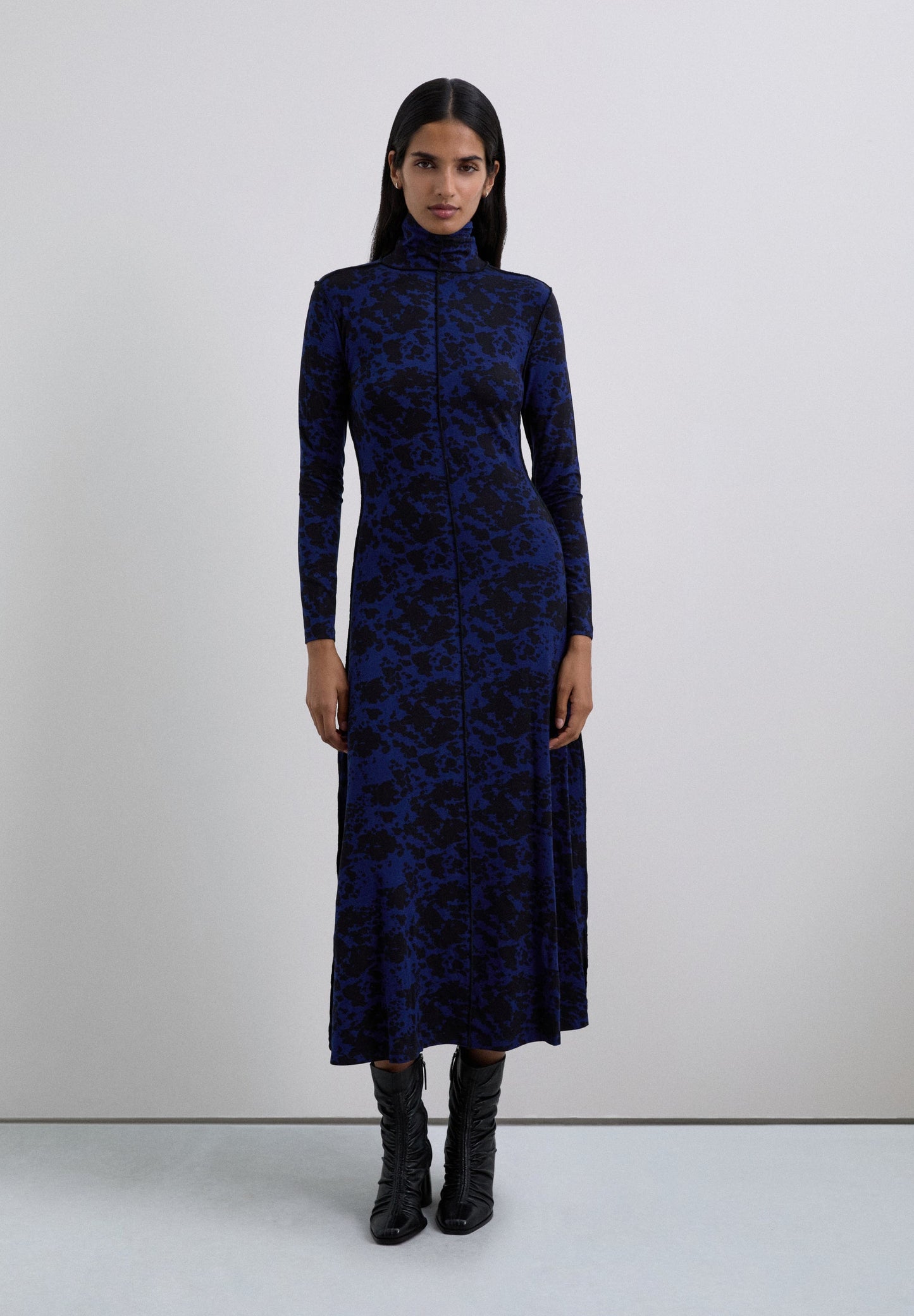 VESTIDO MIDI ANIMAL PRINT