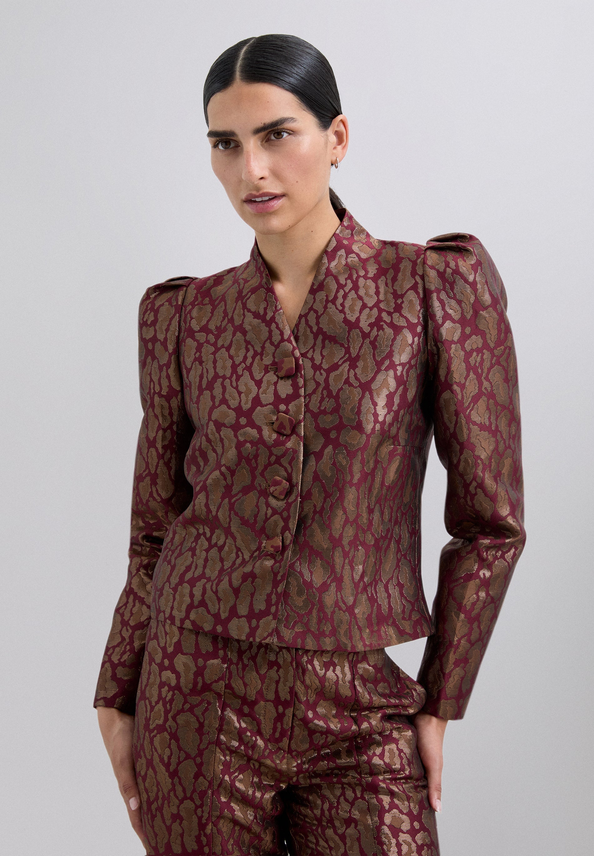 BLAZER CROPPED ANIMAL PRINT METALIZADA