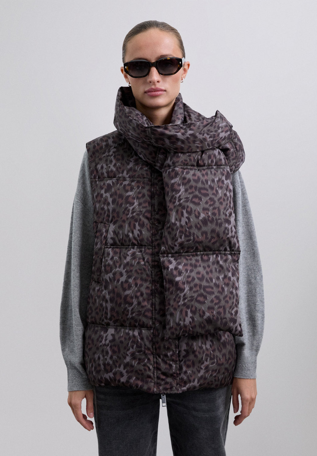 CHALECO ANIMAL PRINT DESMONTABLE - Scalpers