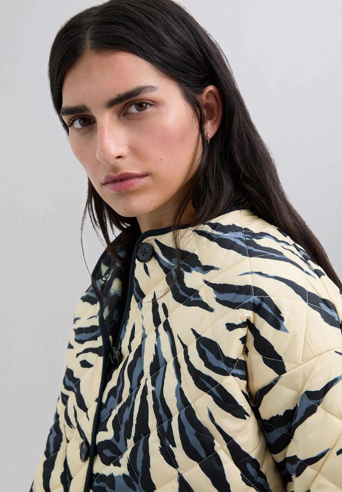 CHAQUETA REVERSIBLE ANIMAL PRINT - Scalpers