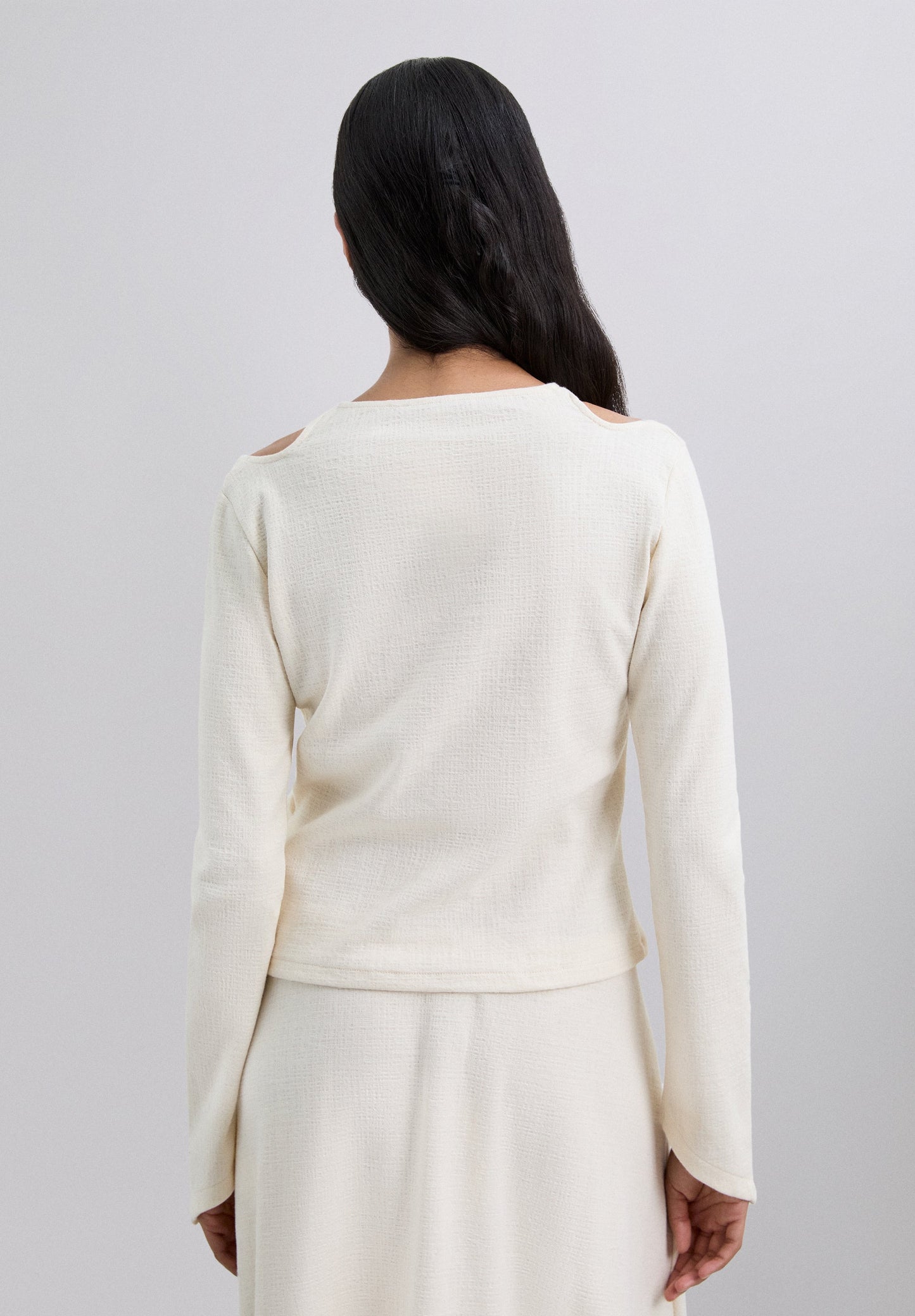 CAMISETA MANGA LARGA ASIMÉTRICA - Scalpers