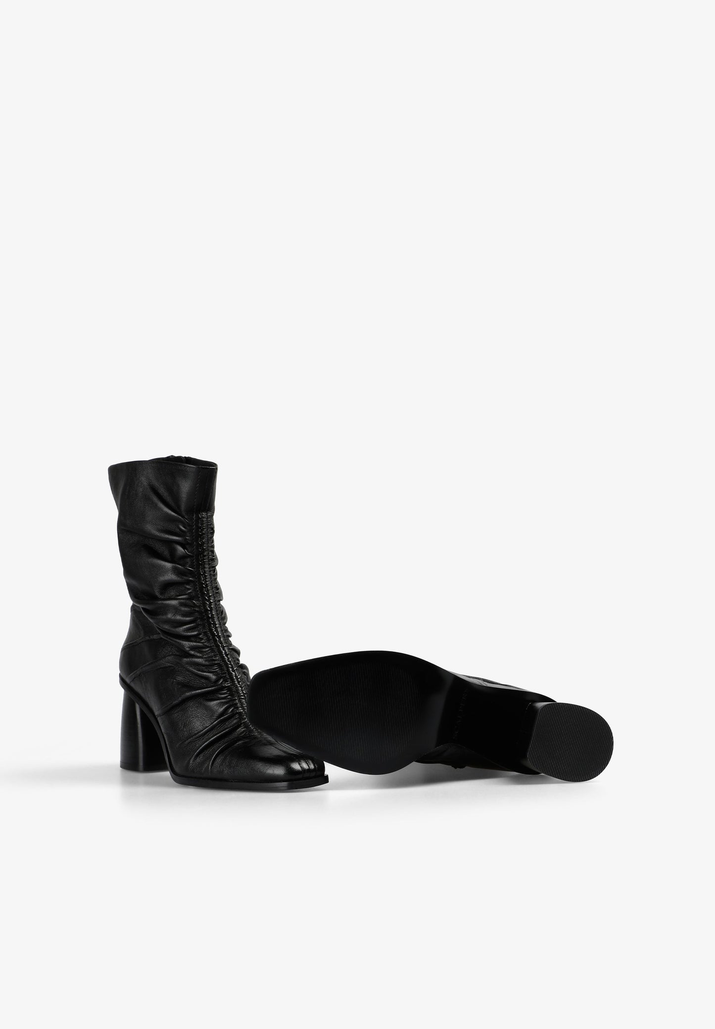 BOTA PIEL FRUNCIDO - Scalpers