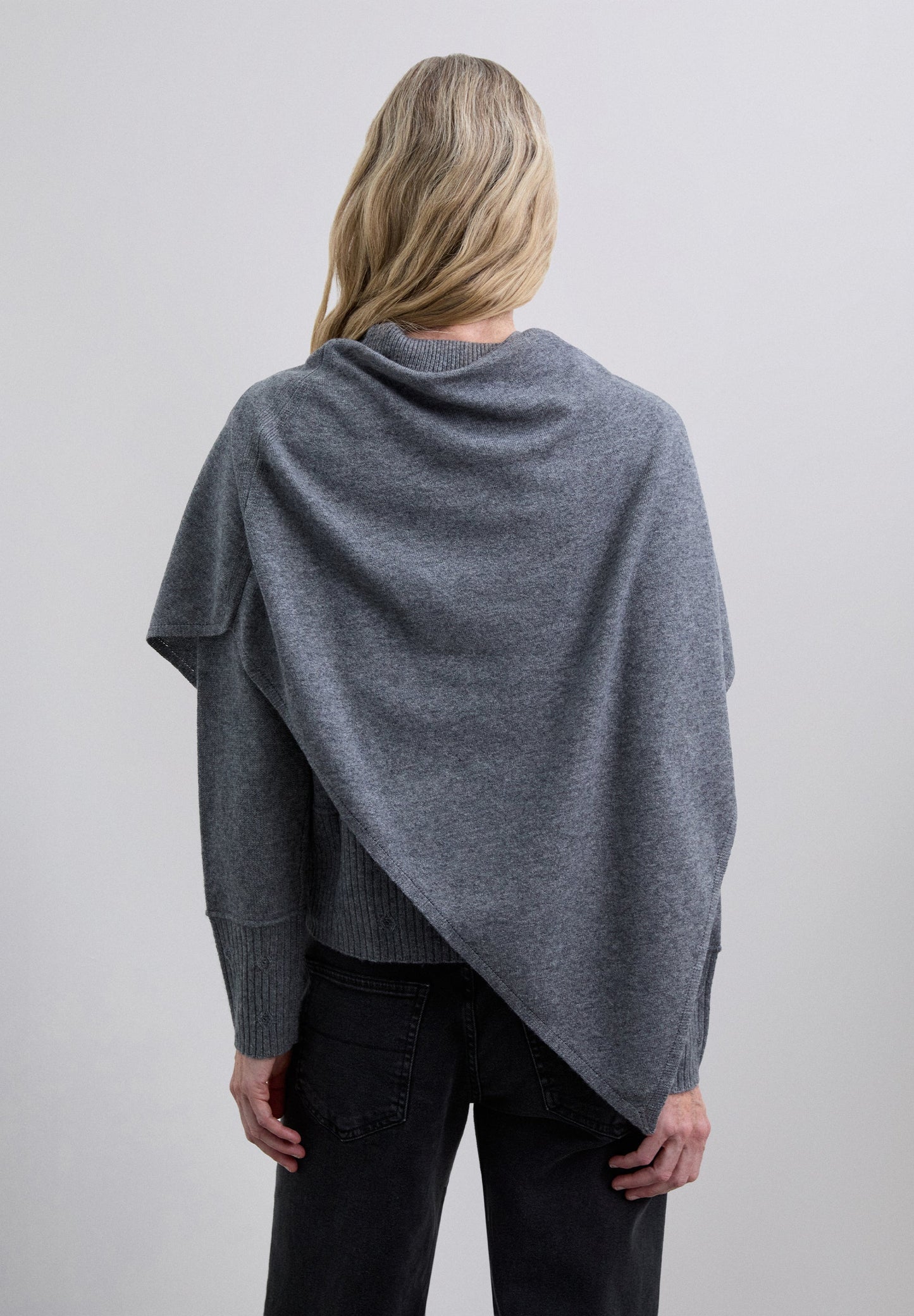SCMAXITRIANGLE SCARF - Scalpers