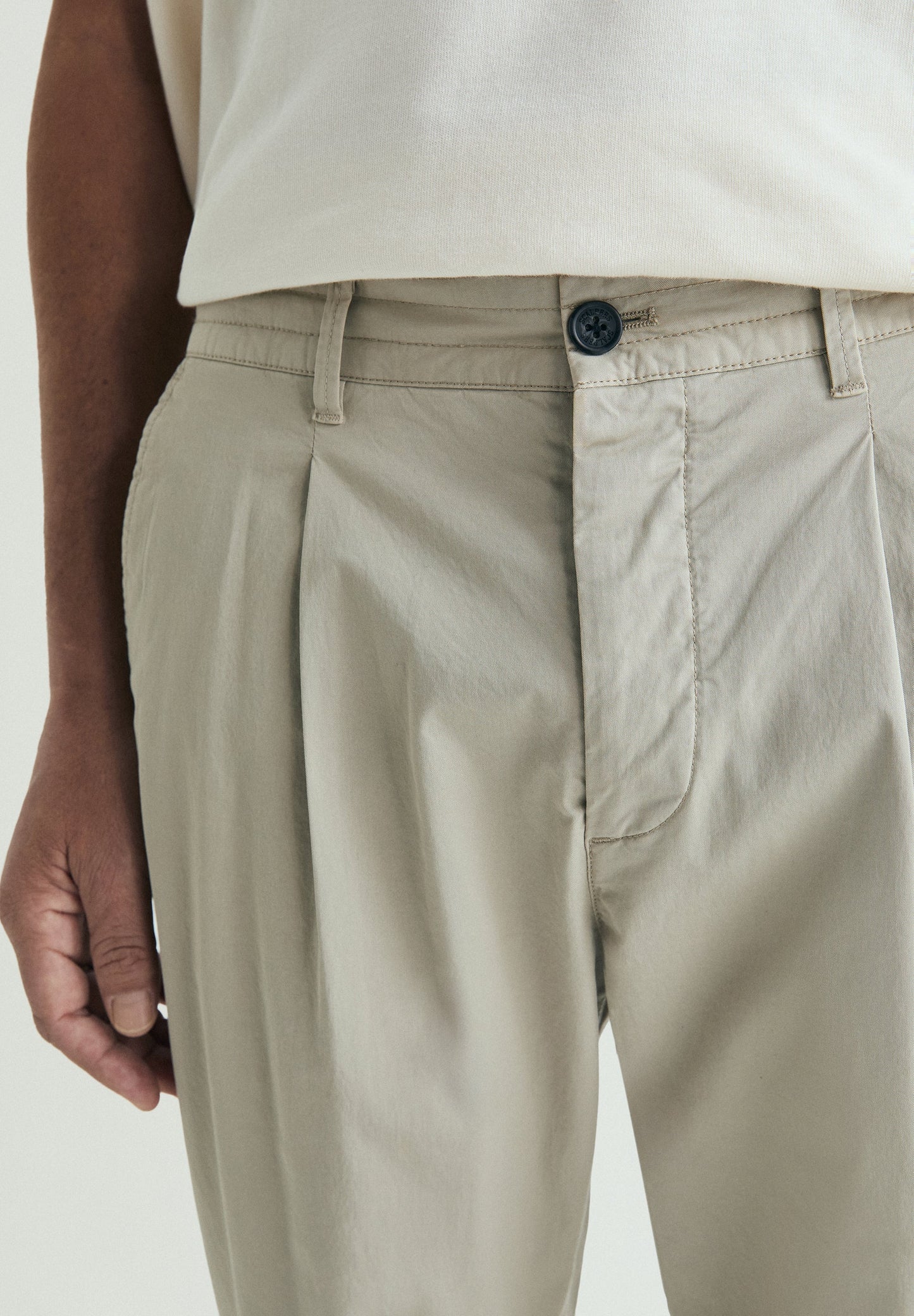 PANTALÓN ALGODÓN PINZAS
