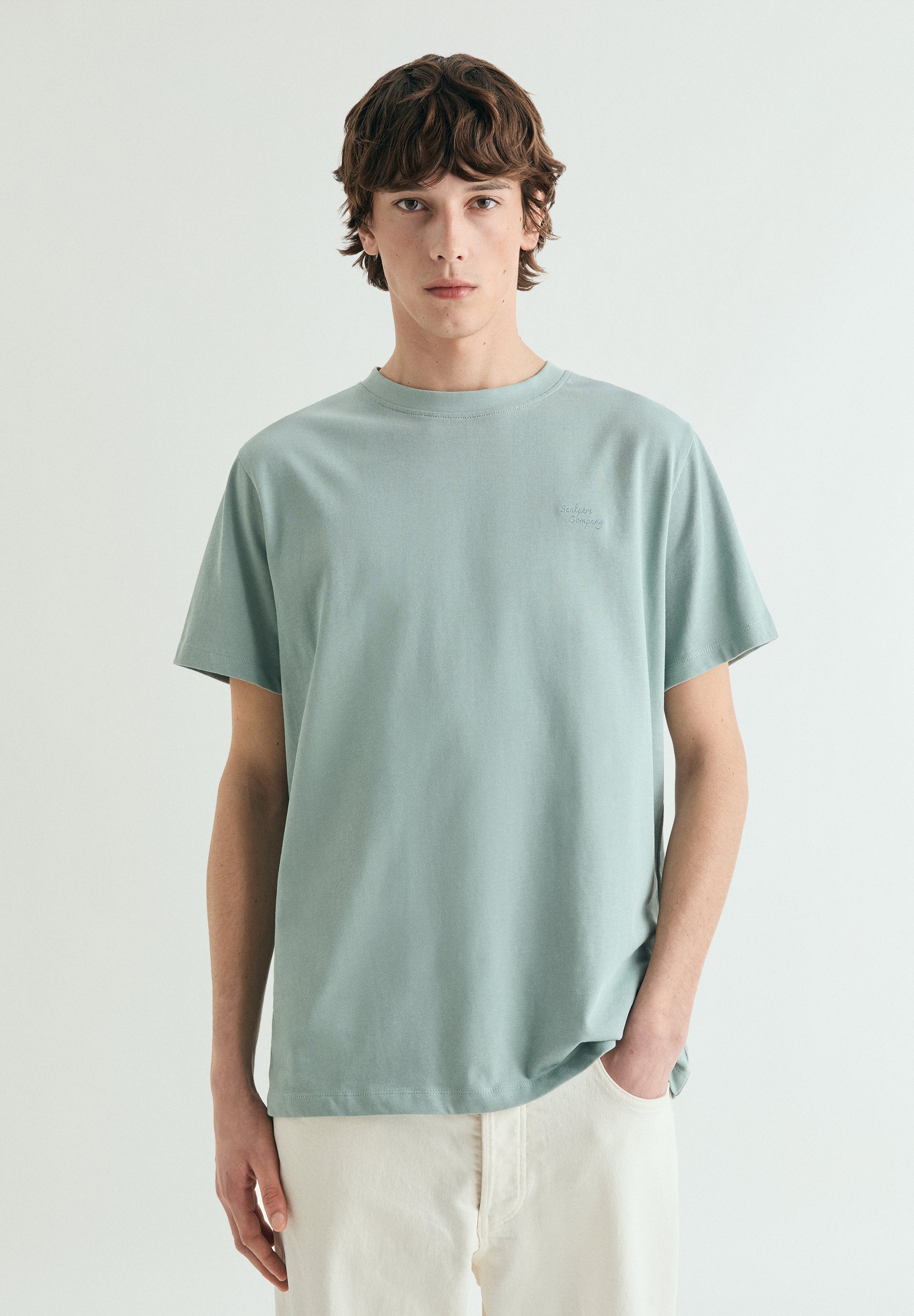 CAMISETA BORDADA MEDIUM WEIGHT