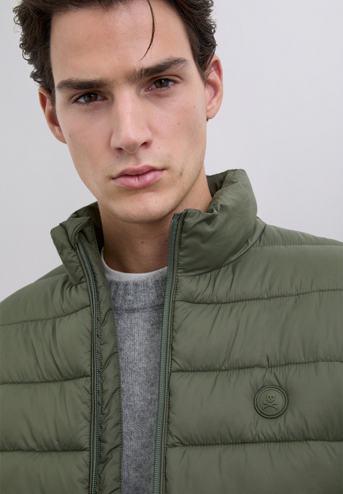 CHAQUETA ACOLCHADA LIGERA