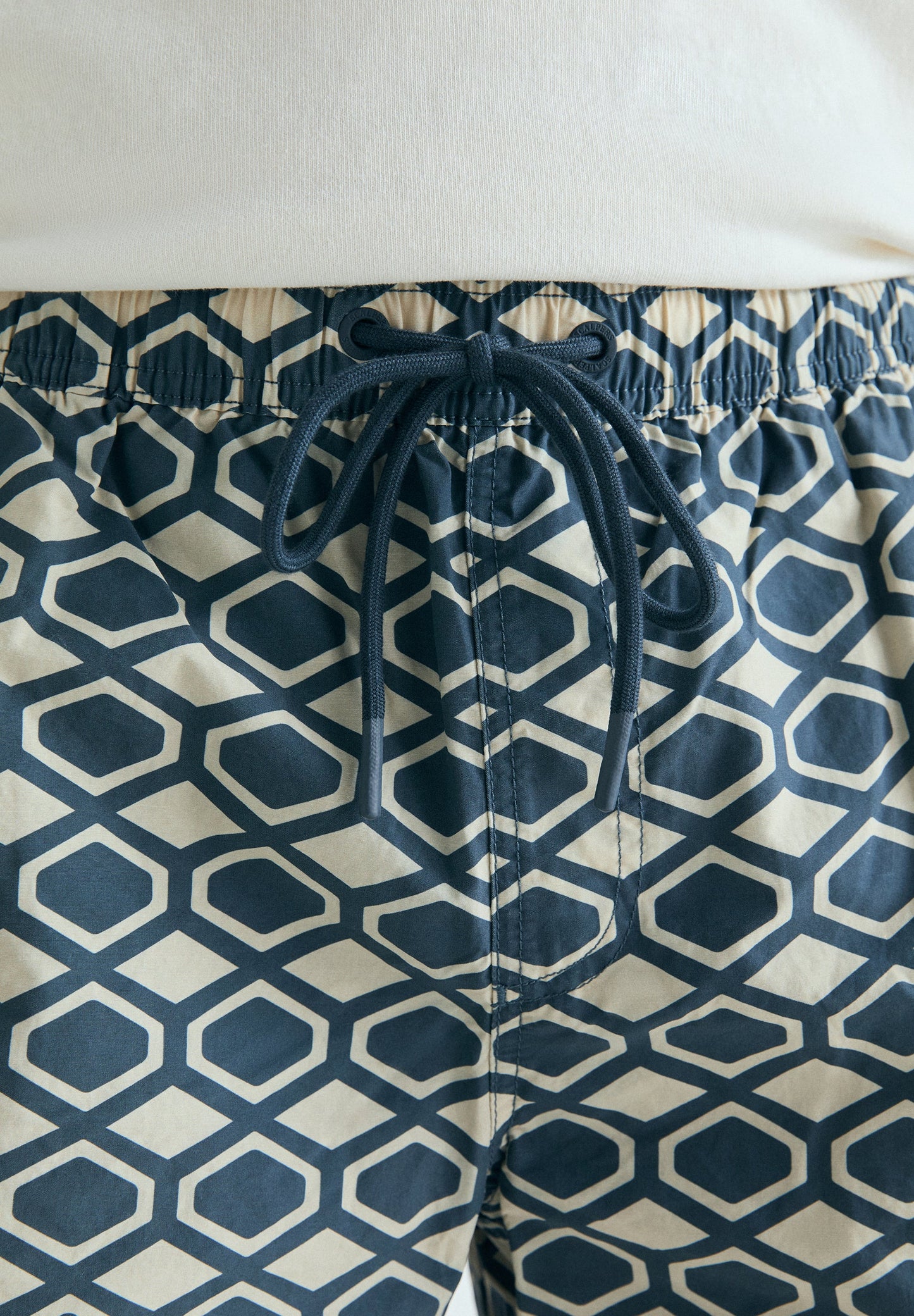 BAÑADOR ESTAMPADO GEOMÉTRICO