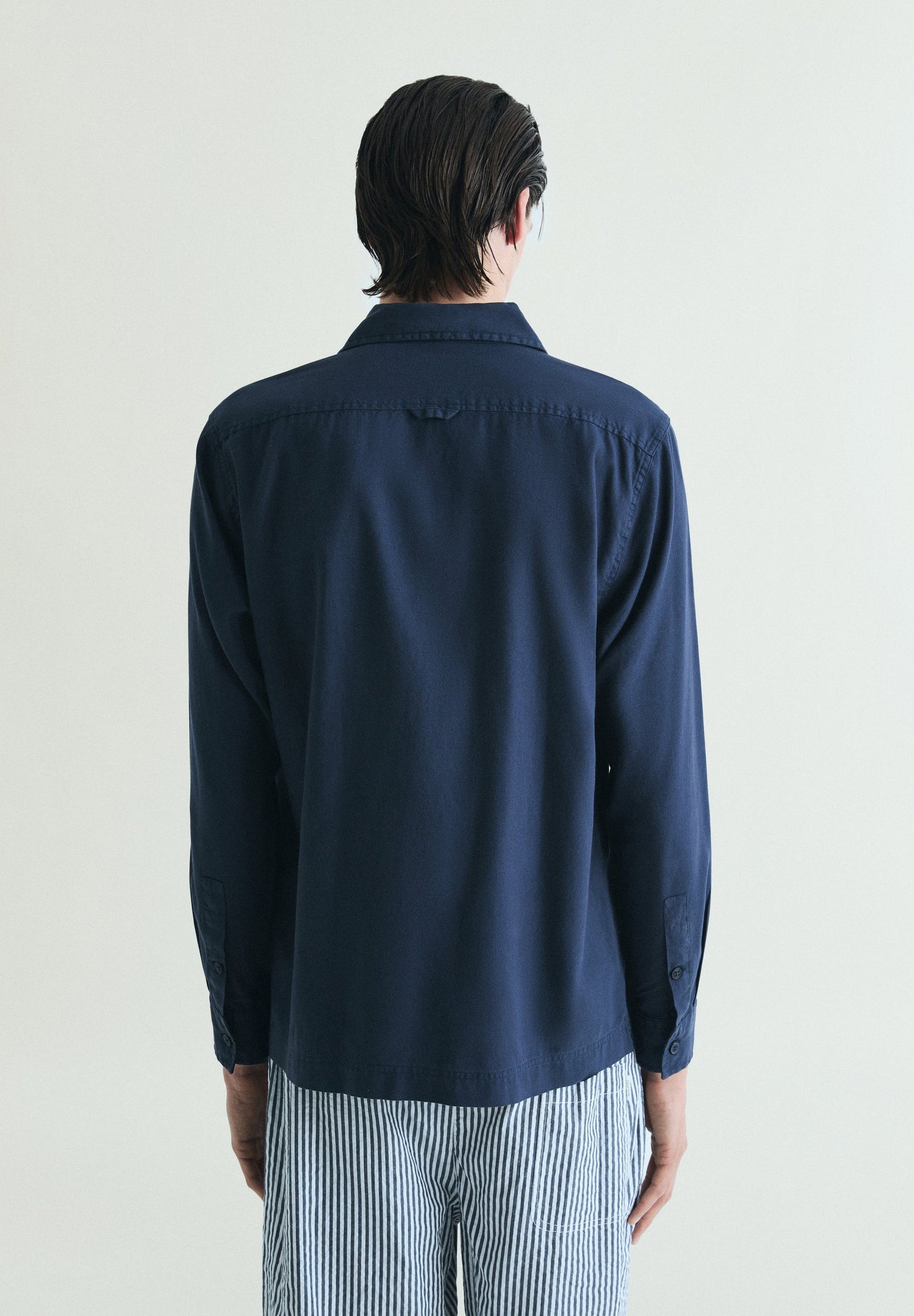 CAMISA REGULAR FIT BOLSILLOS