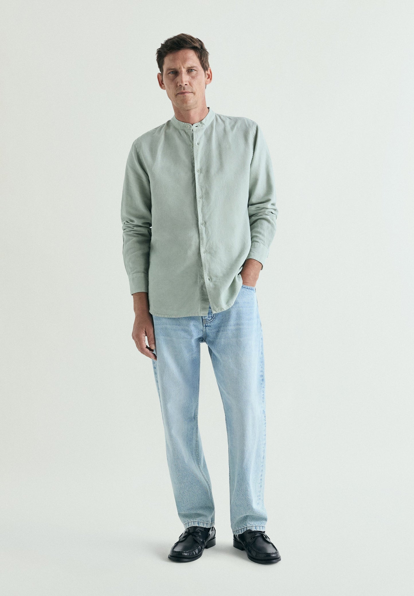 CAMISA LINO CUELLO MAO