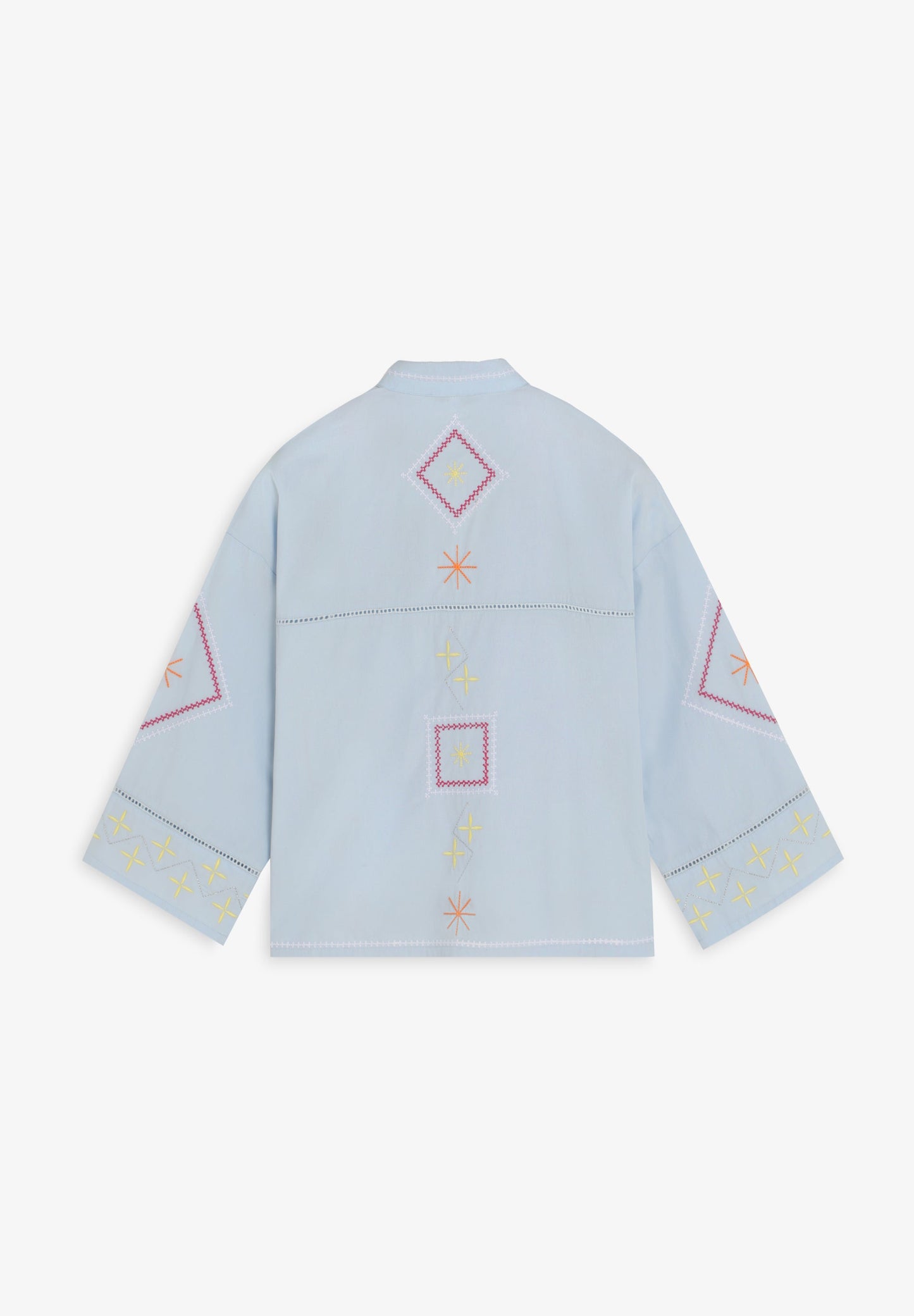 CAMISA DETALLES BORDADOS