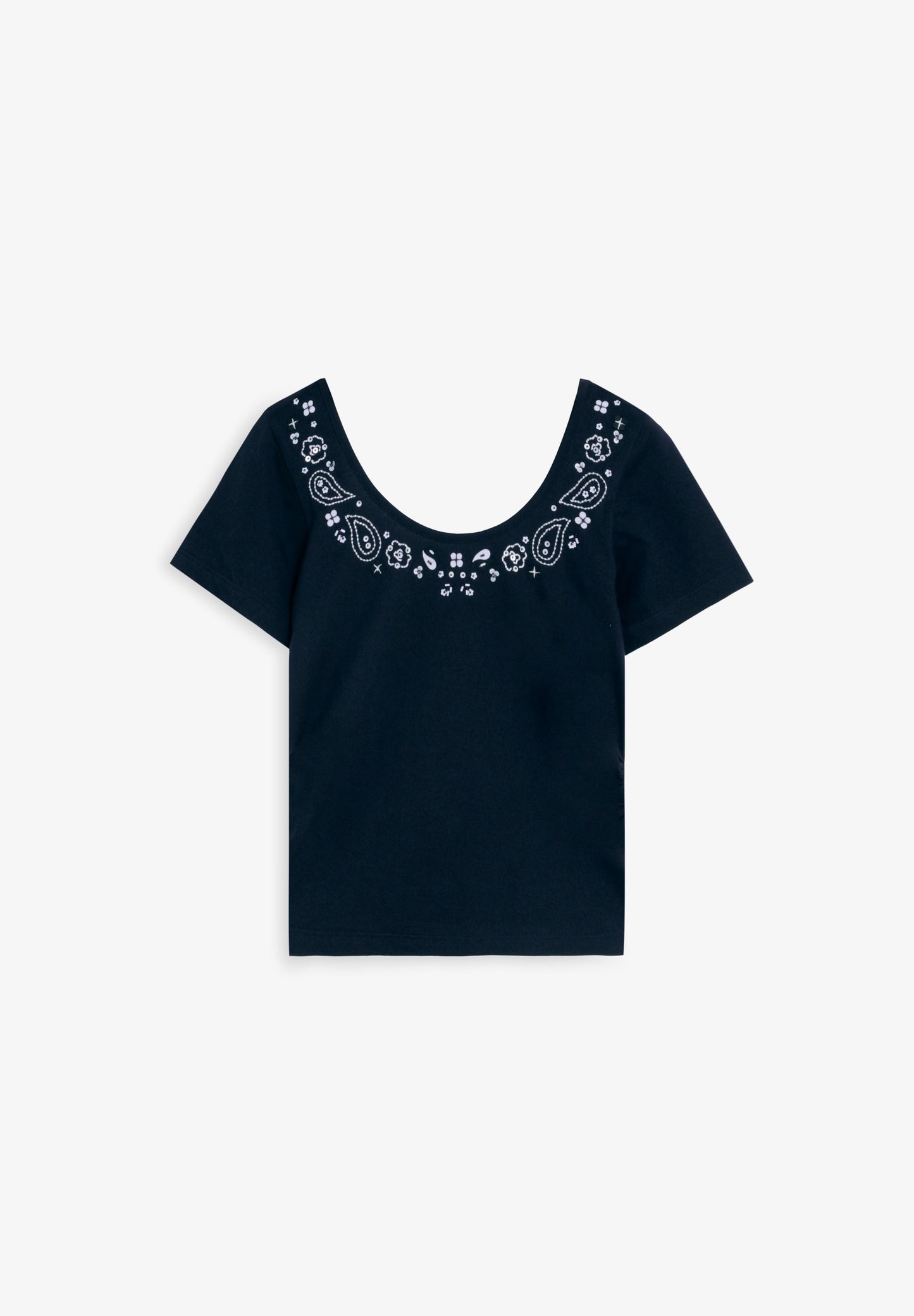 CAMISETA ESCOTE REDONDO ABALORIOS