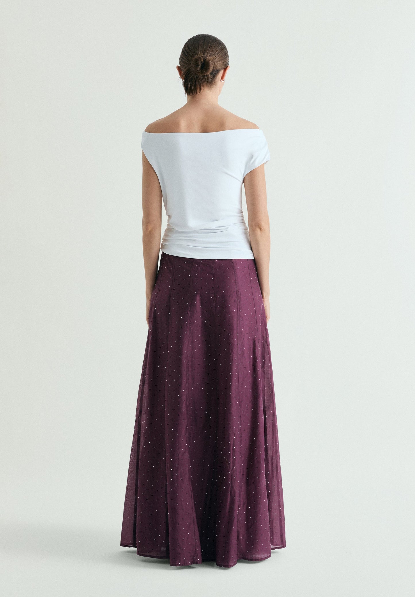 FALDA SATINADA STRASS