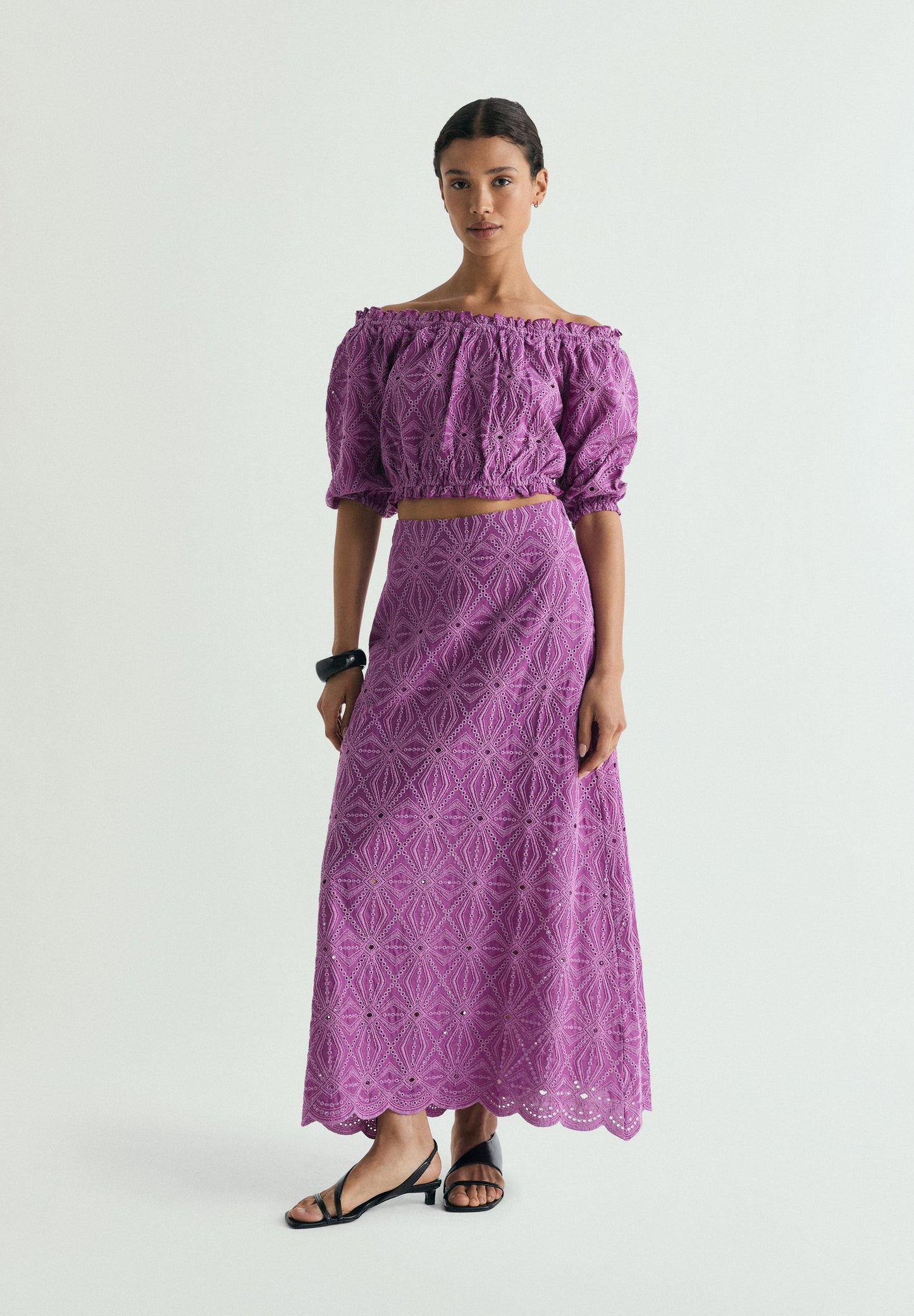 FALDA MIDI CALADA