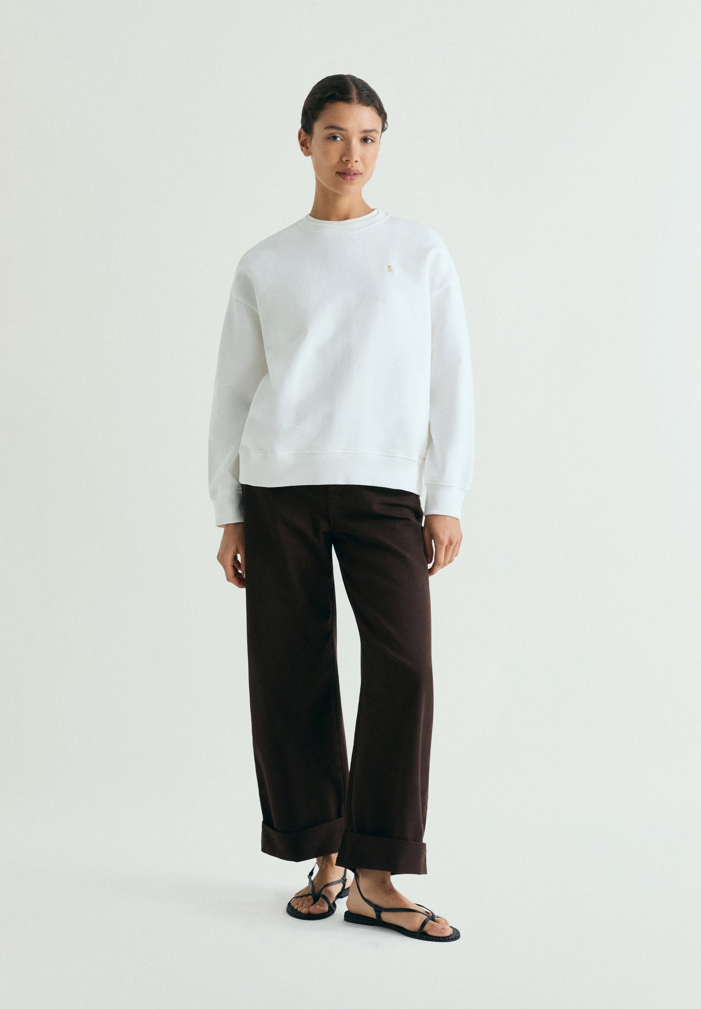SUDADERA BORDADO TRASERO