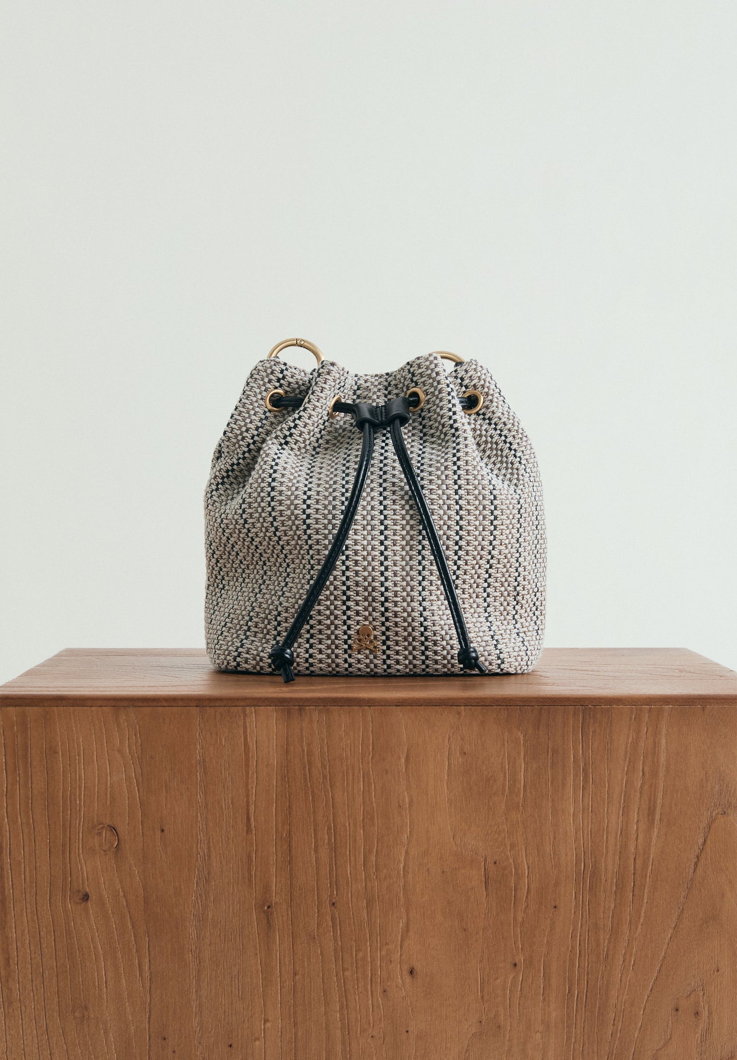 BOLSO SACO TRENZADO