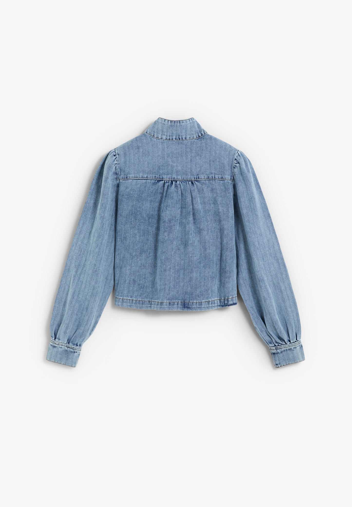 CHAQUETA DENIM MANGAS ABULLONADAS