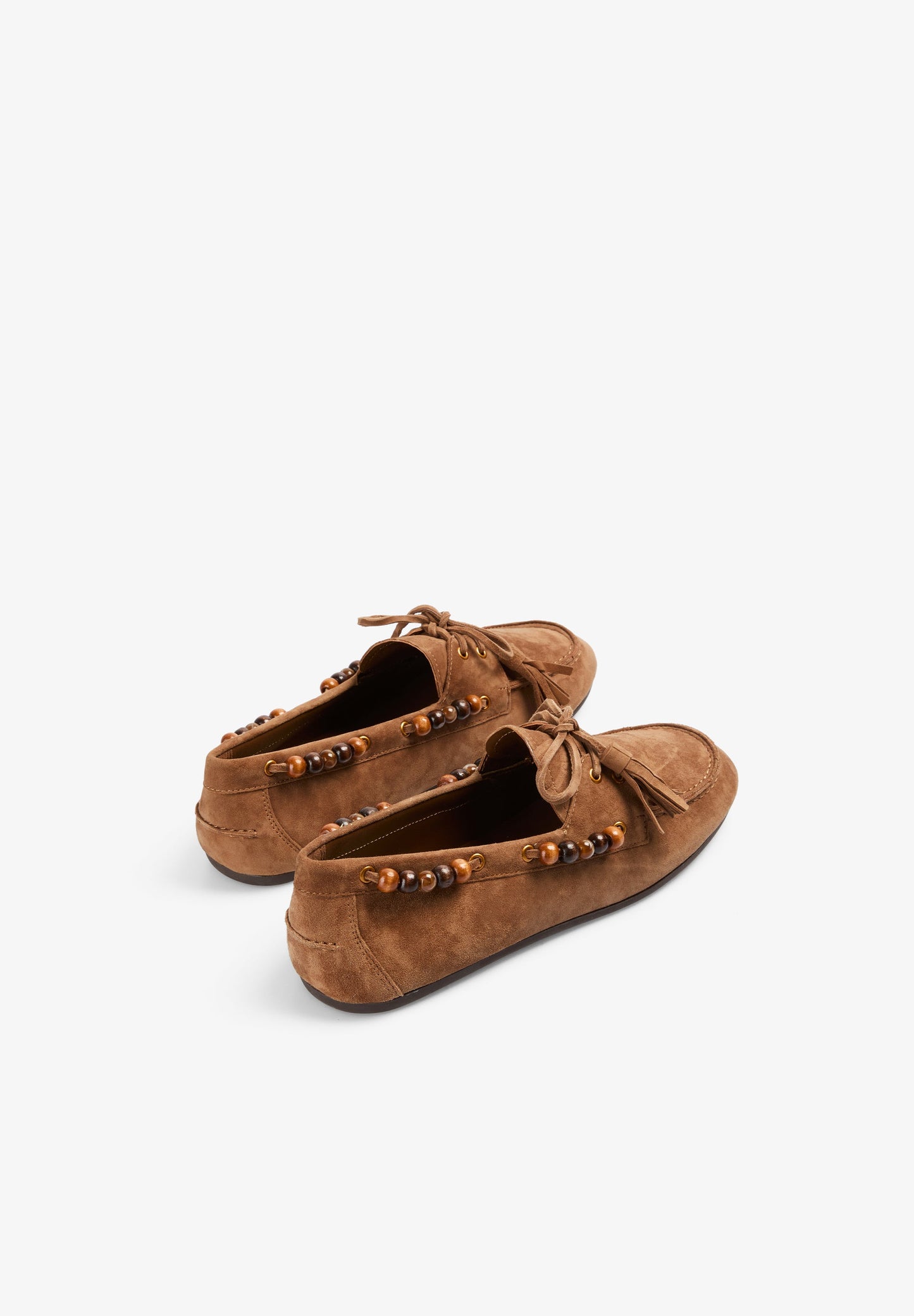 MOCASÍN ANTE CUENTAS