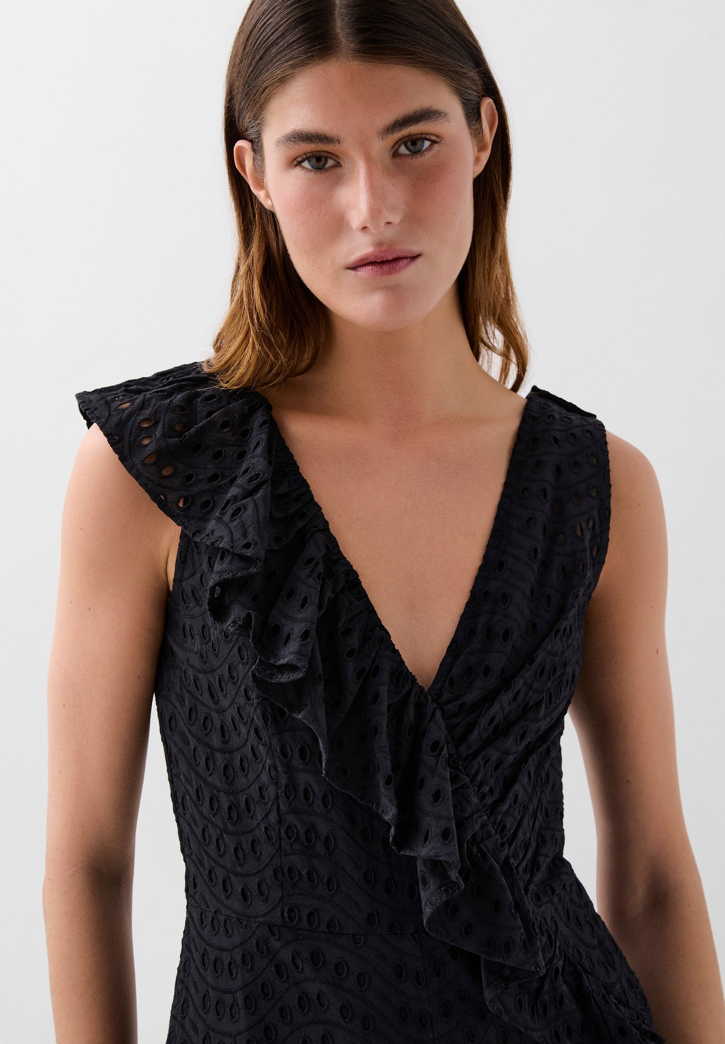 MONO VOLANTE BORDADO ASIMÉTRICO