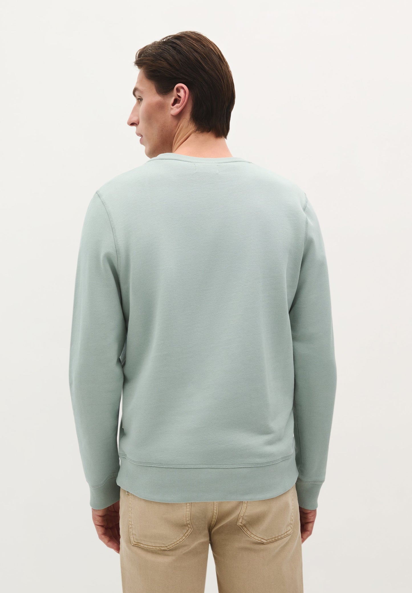 POLERÓN BÁSICO CALAVERA BORDADA