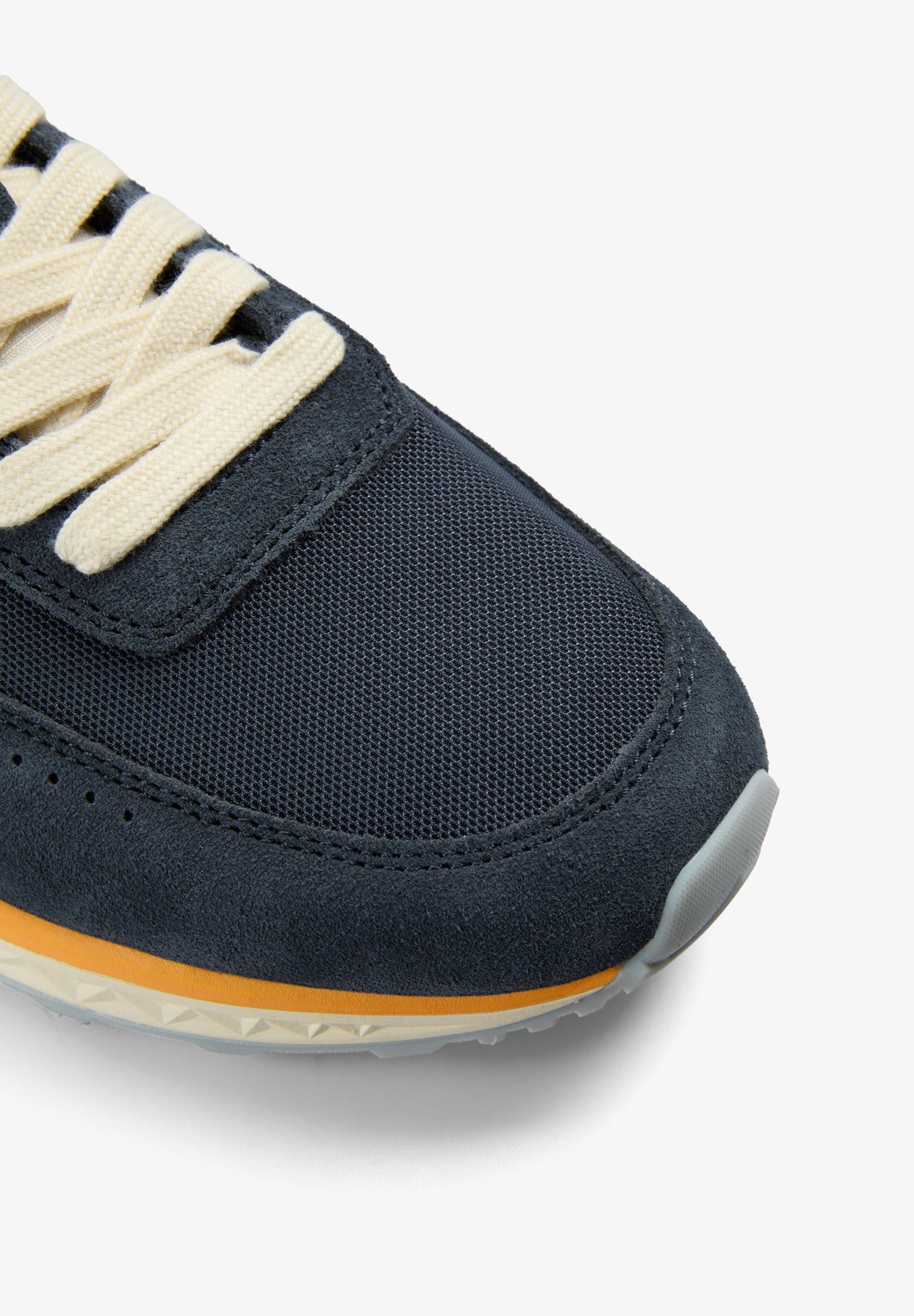 SNEAKERS PIEL CALAVERA