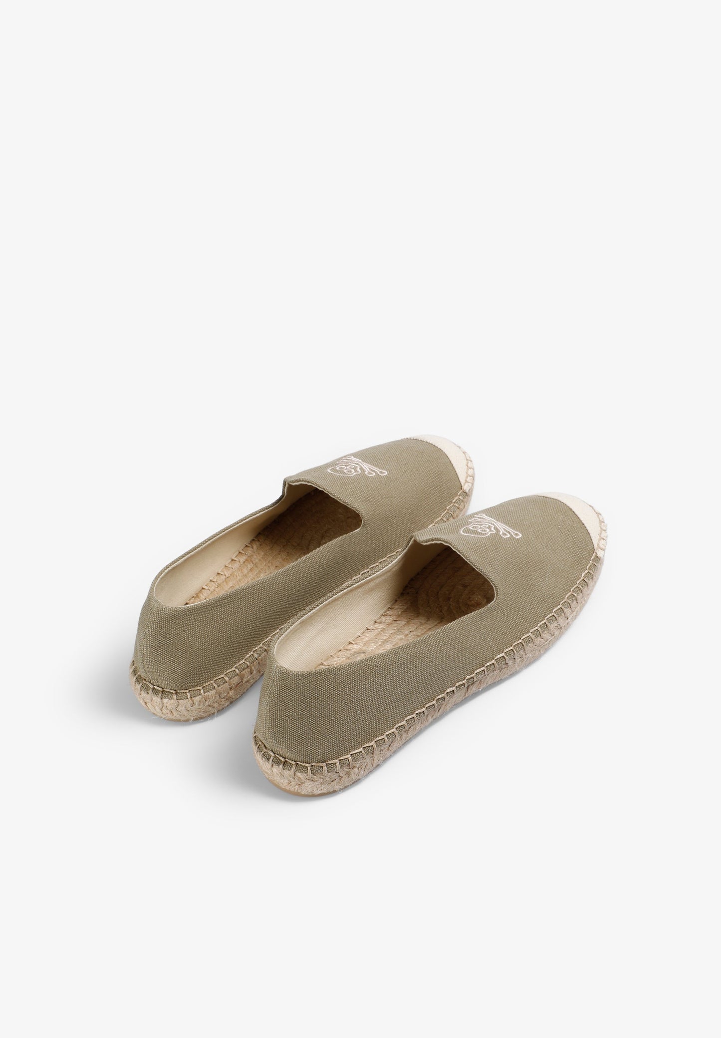 APARGATA PUNTO CALAVERA CONTRASTE