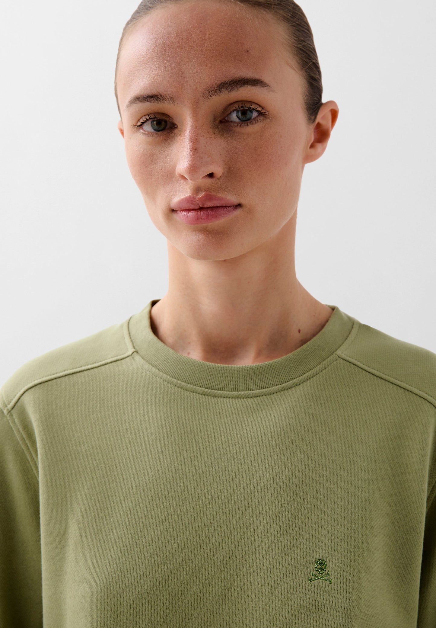 POLERÓN BÁSICO CALAVERA