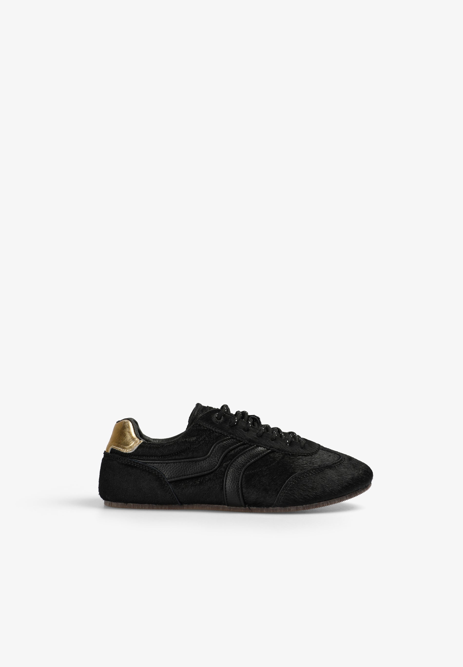 SNEAKERS PELO