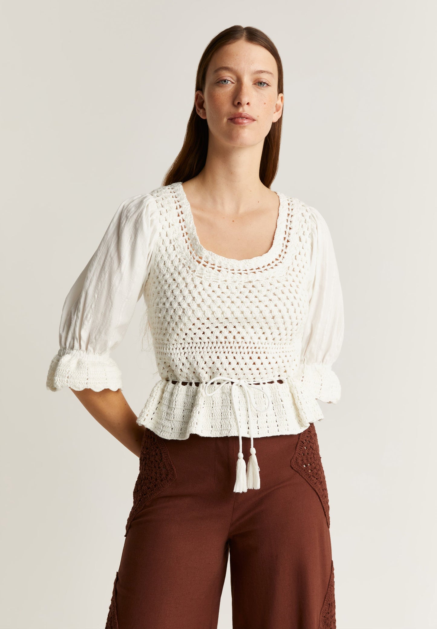 BLUSA DETALLES CROCHET