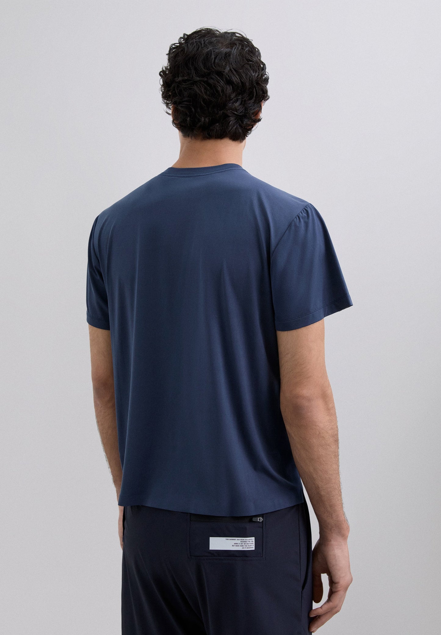 POLERA TÉCNICA CONTRASTE ADN