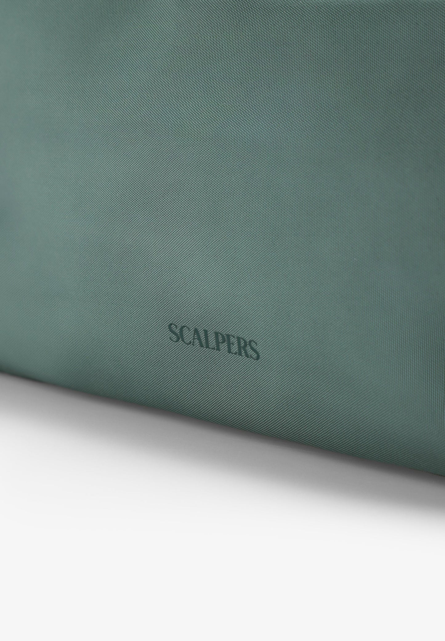 NECESER DE VIAJE TÉCNICO