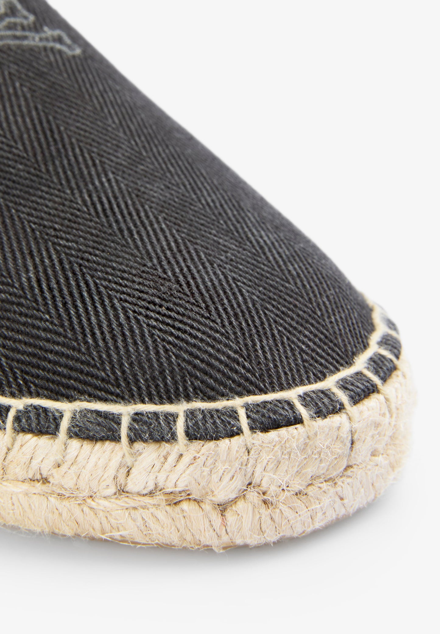 APARGATA PUNTO CALAVERA