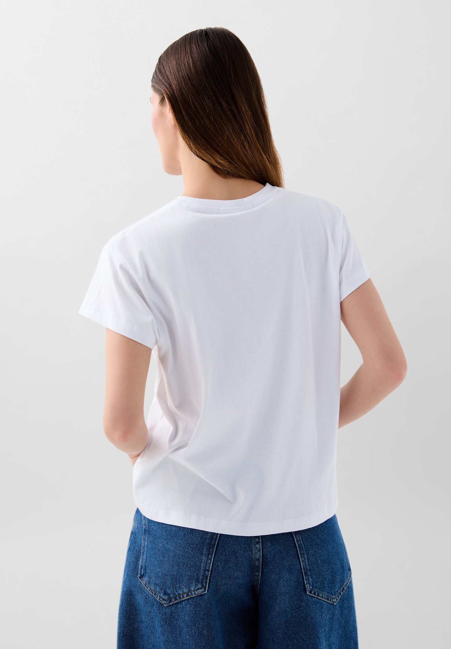 POLERA PRINT LOGO FRONTAL