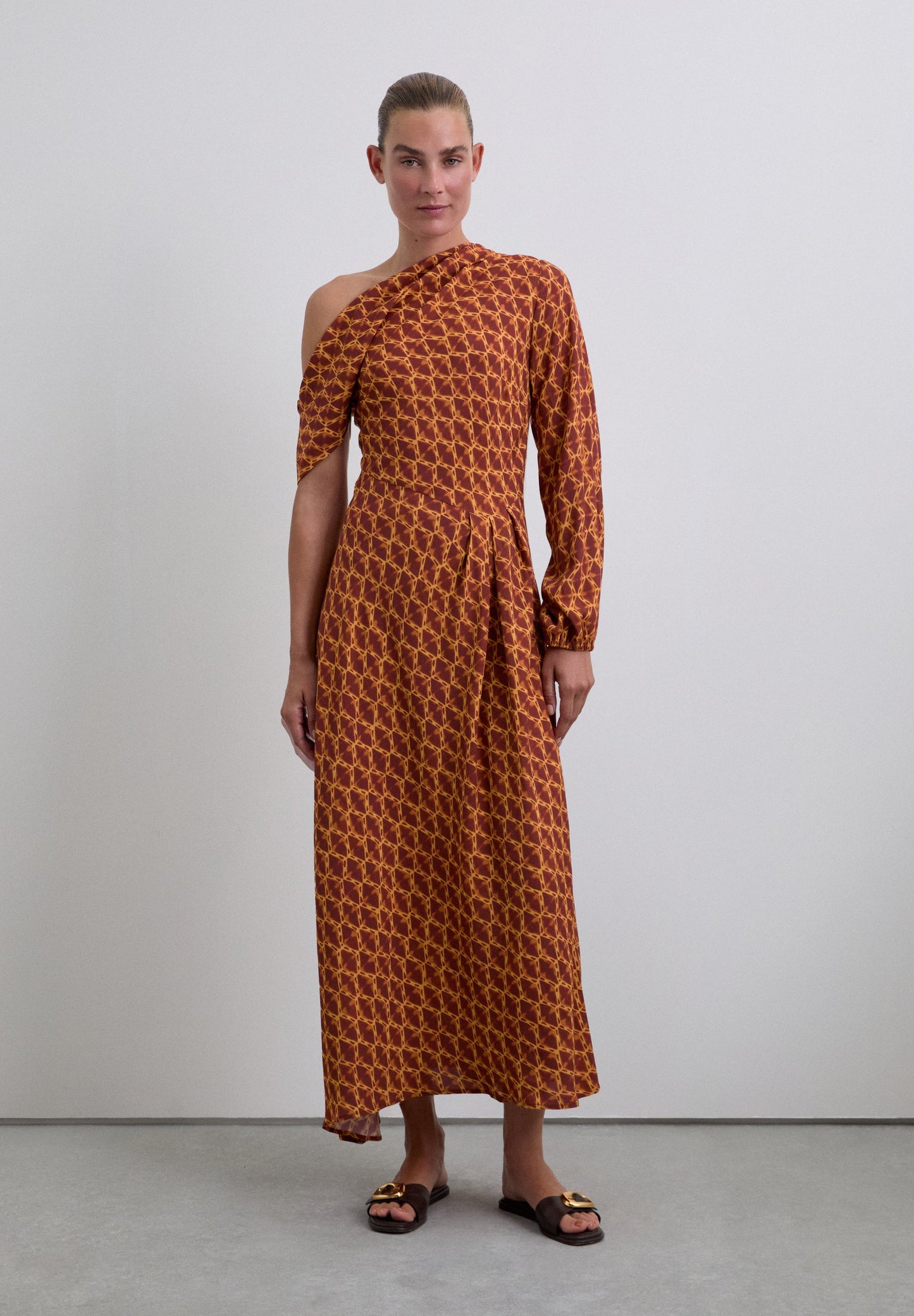VESTIDO PRINT ESCOTE ASIMÉTRICO