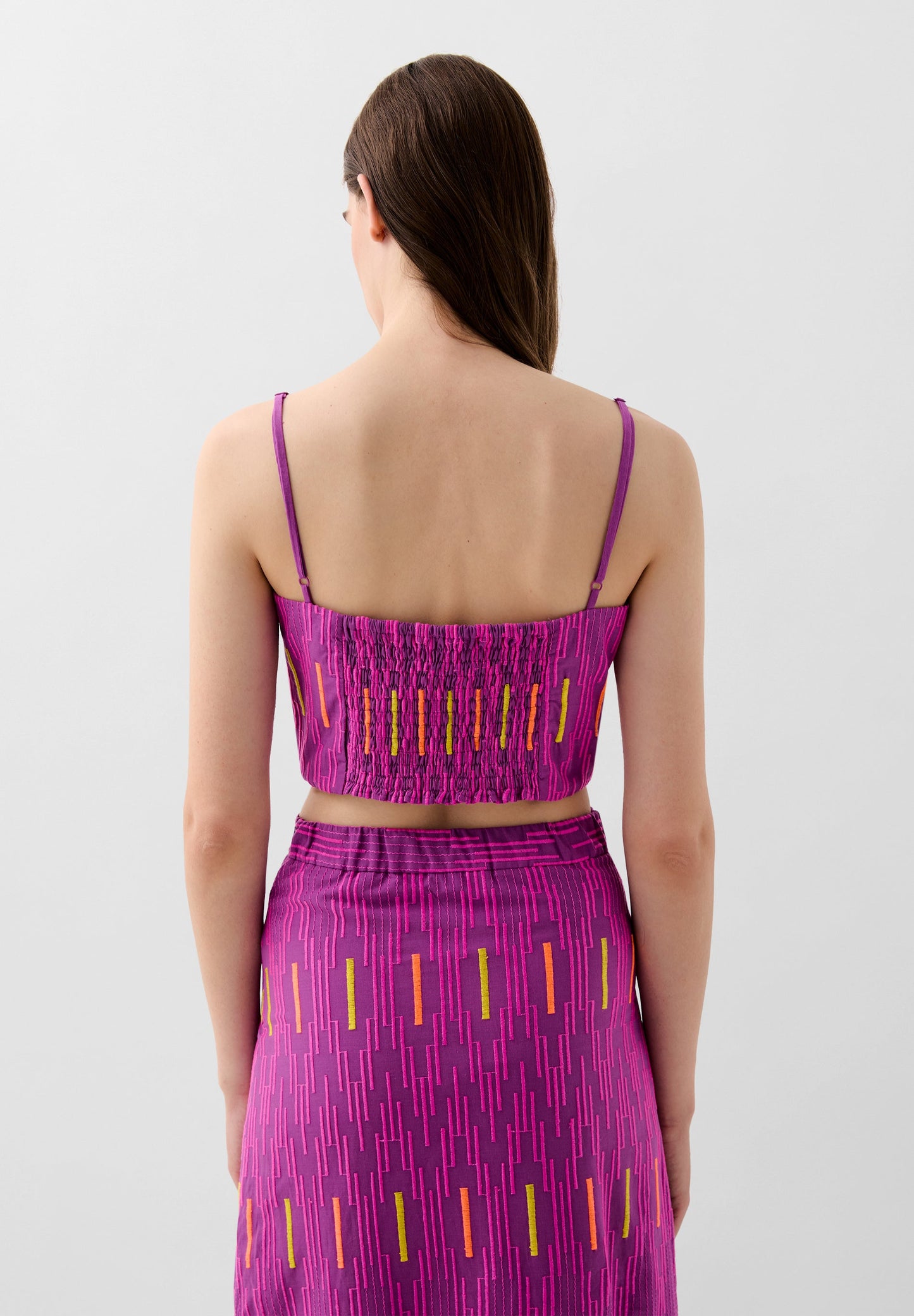 TOP BORDADOS TIRANTES