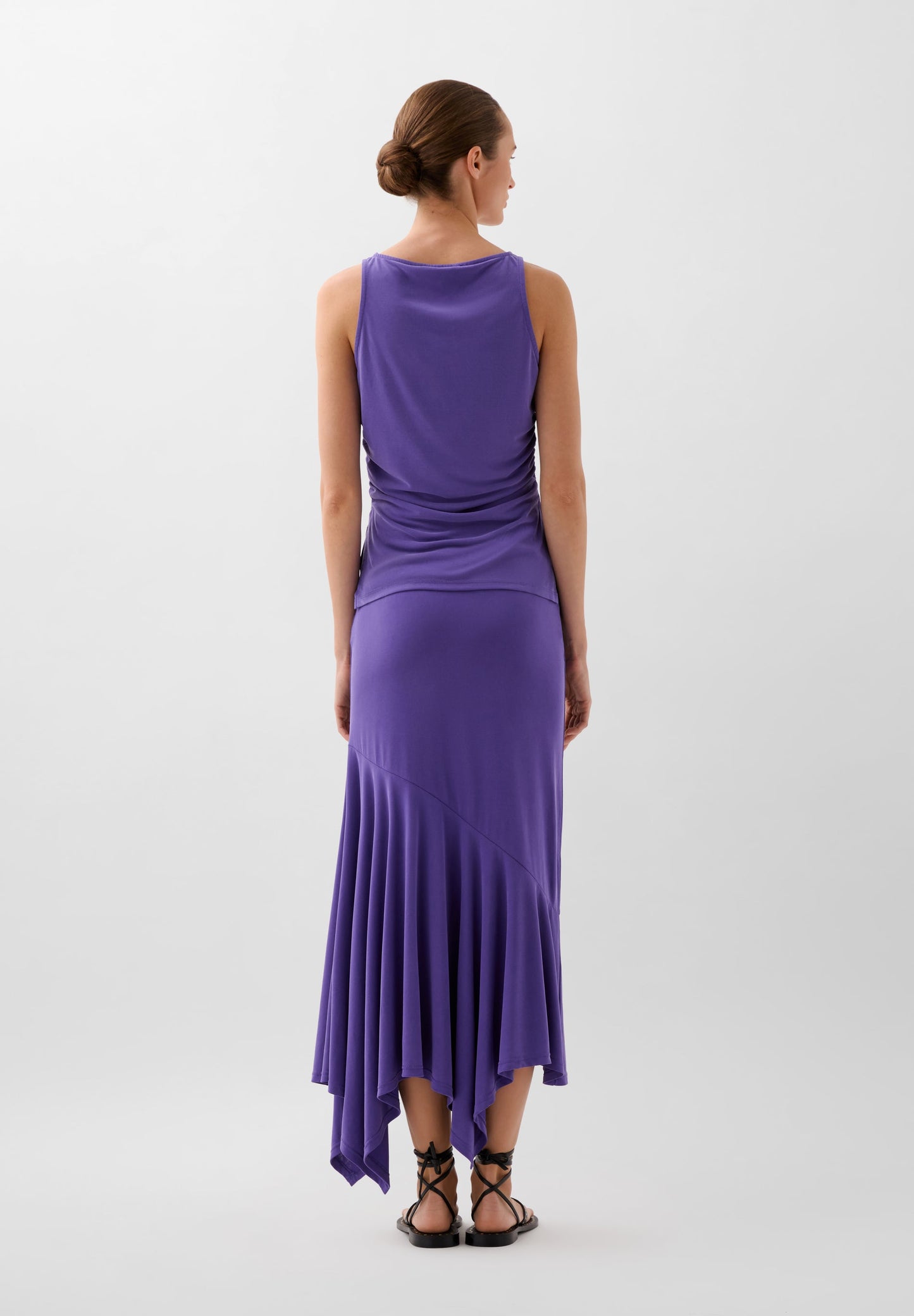 FALDA ASIMÉTRICA VOLANTES