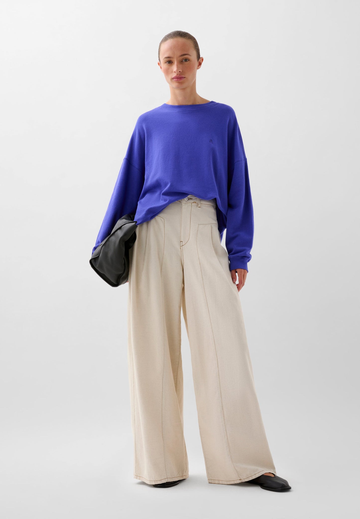 POLERÓN CALAVERA BORDADA TONO